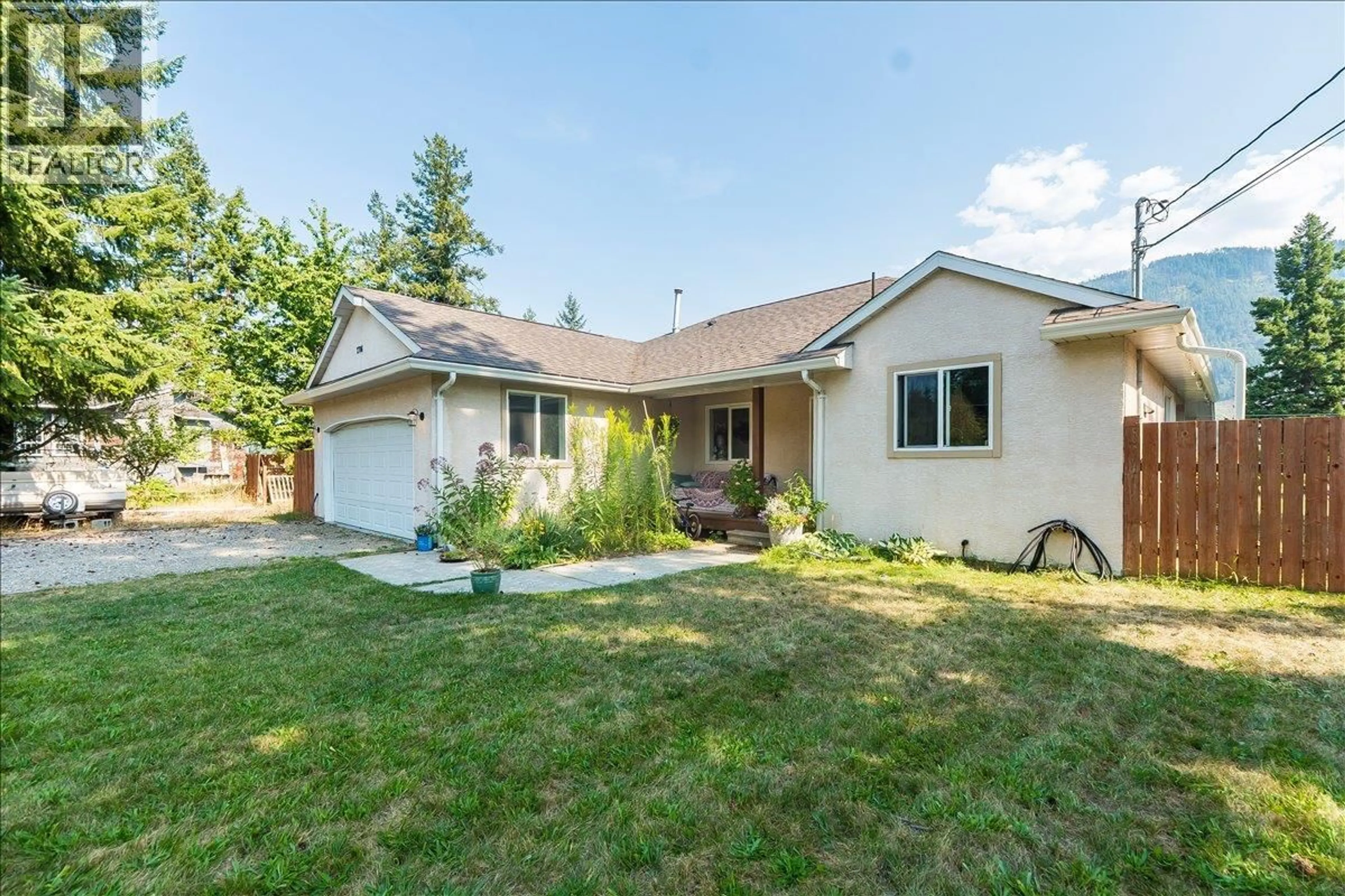Unknown for 2706 JACKS CRESCENT, Nelson British Columbia V0G2G1