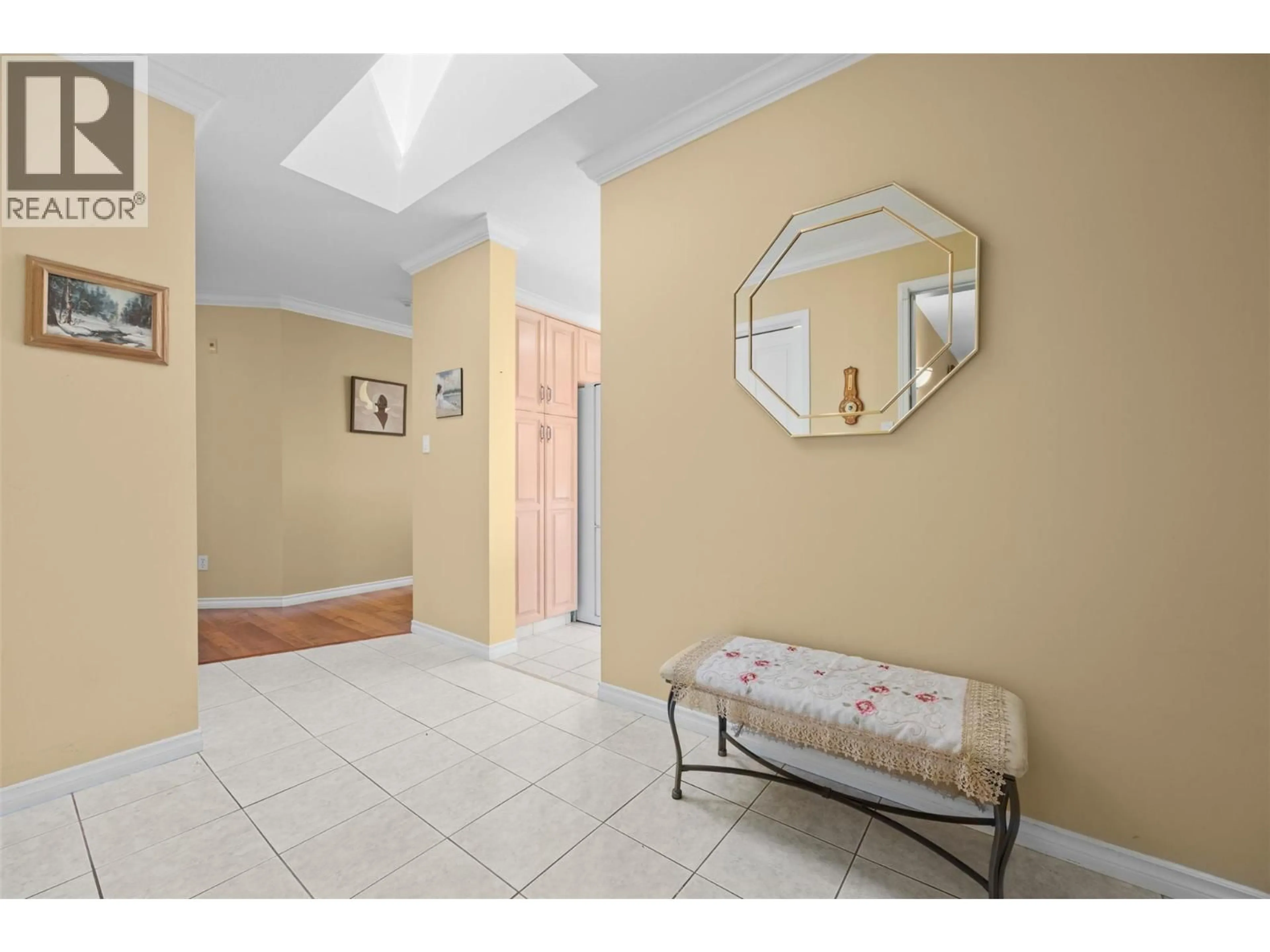 Unknown for 301 - 3854 BROWN ROAD, West Kelowna British Columbia V4T2J5