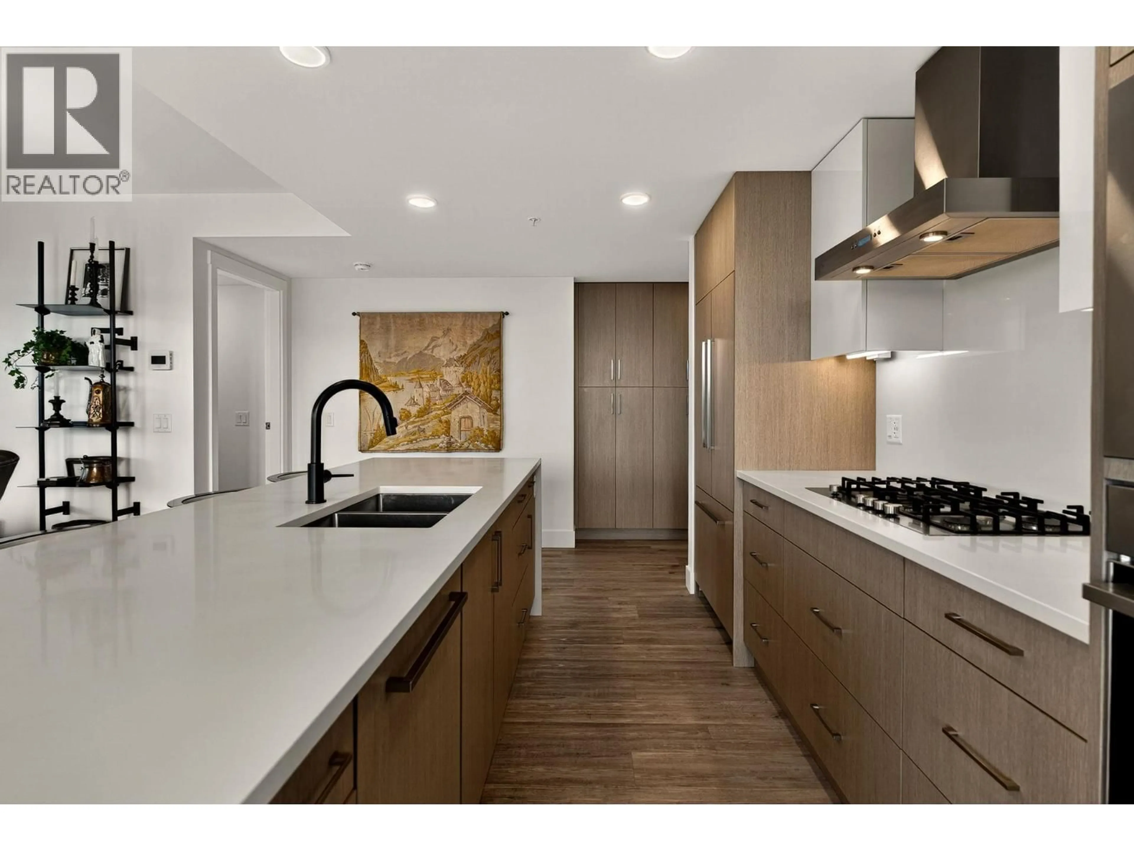 Unknown for 708 - 1588 ELLIS STREET, Kelowna British Columbia V1Y0H1