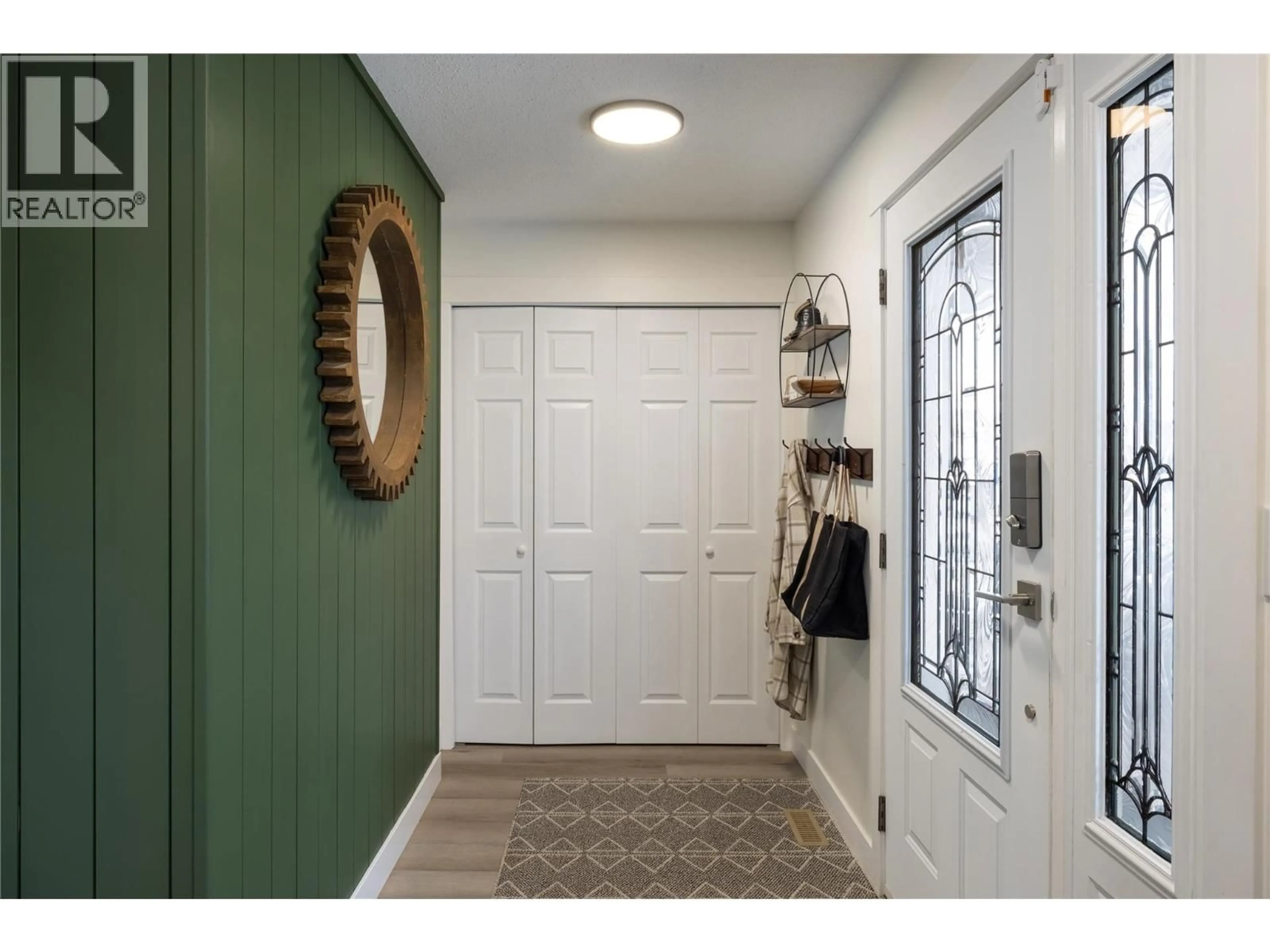 Indoor entryway for 5301 SPALDING ROAD, Vernon British Columbia V1B3K5