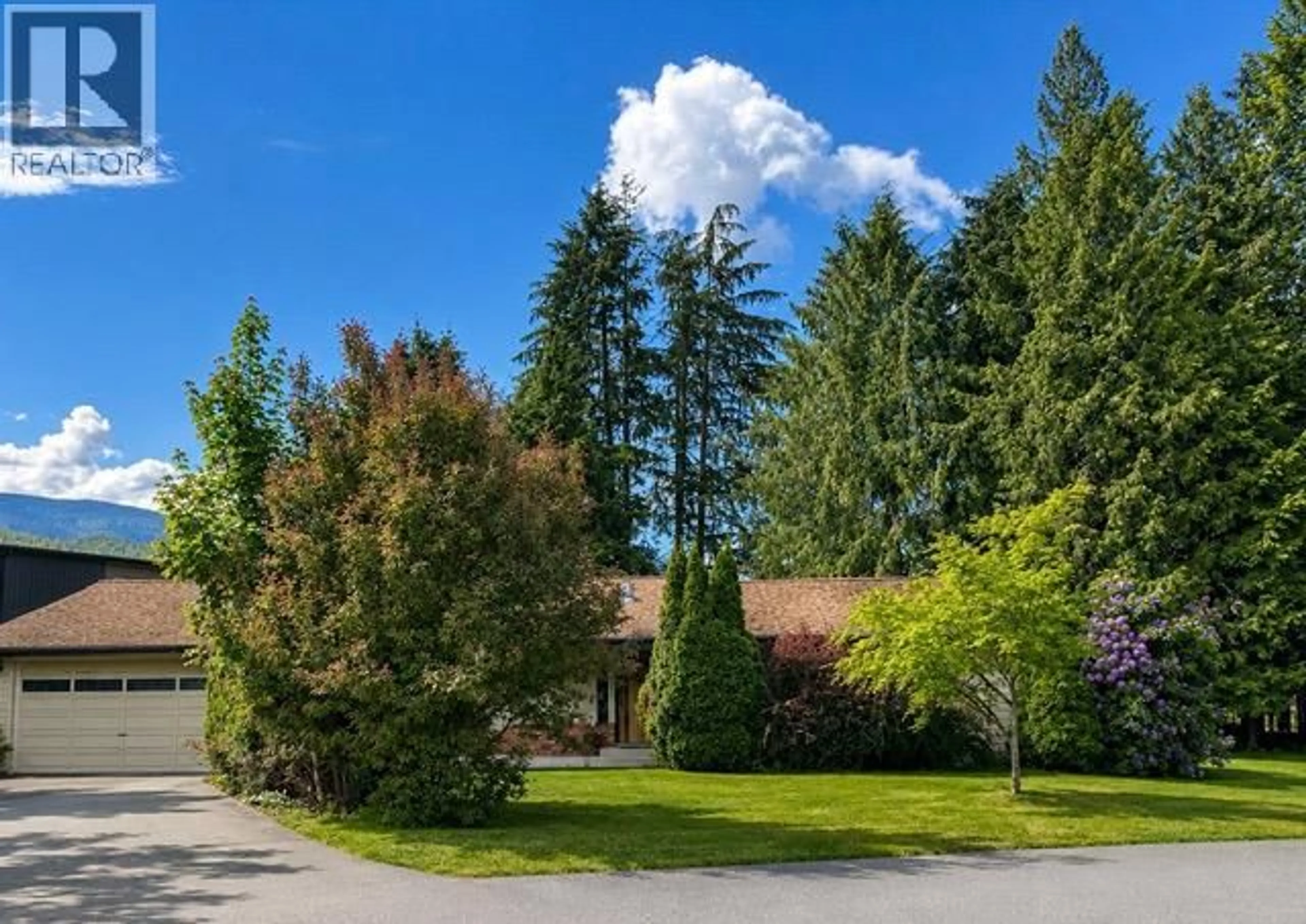 A pic from outside/outdoor area/front of a property/back of a property/a pic from drone, forest/trees view for 1402 AMHURST ROAD, Sicamous British Columbia V0E2V0