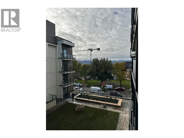 443 - 1274 DEVONSHIRE AVENUE, Kelowna 3
