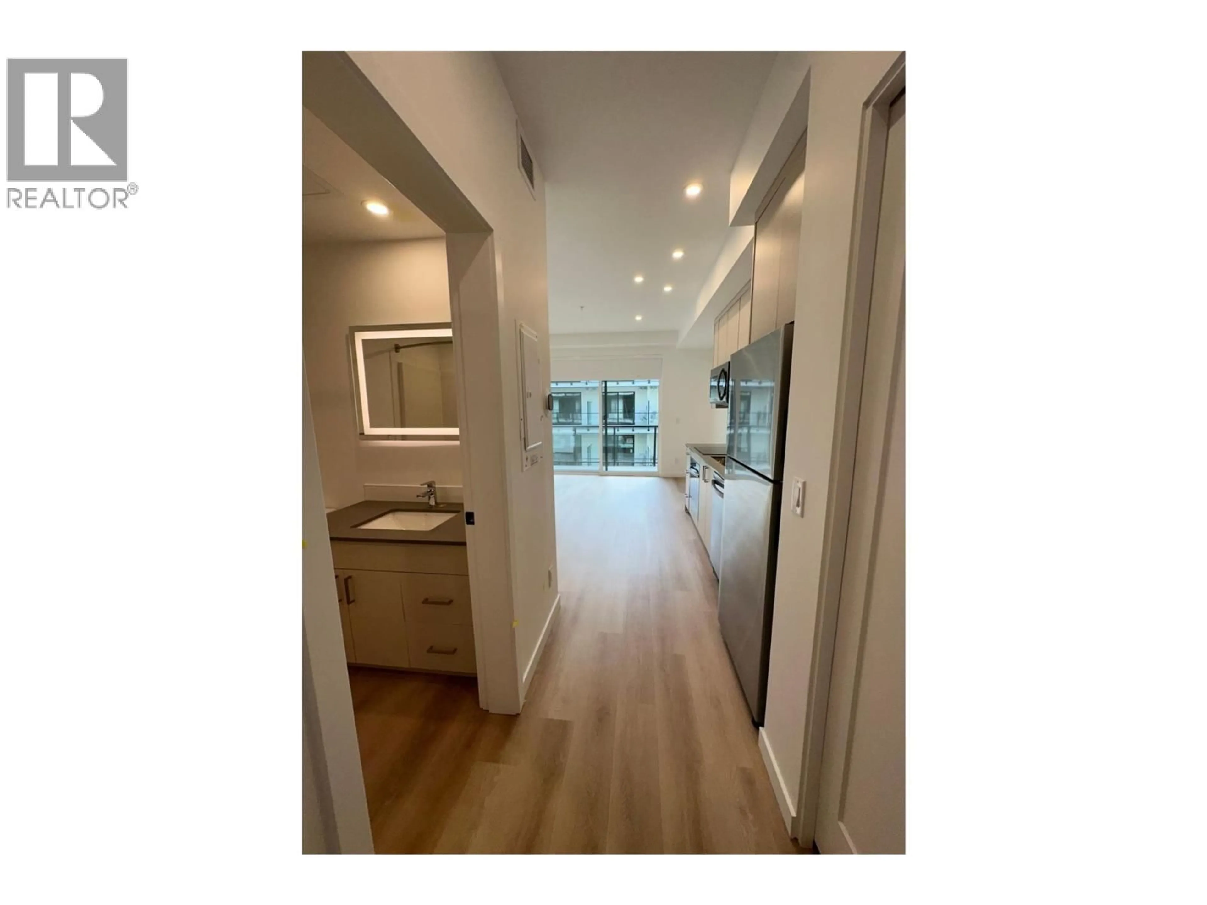 Unknown for 443 - 1274 DEVONSHIRE AVENUE, Kelowna British Columbia V1Y0M7