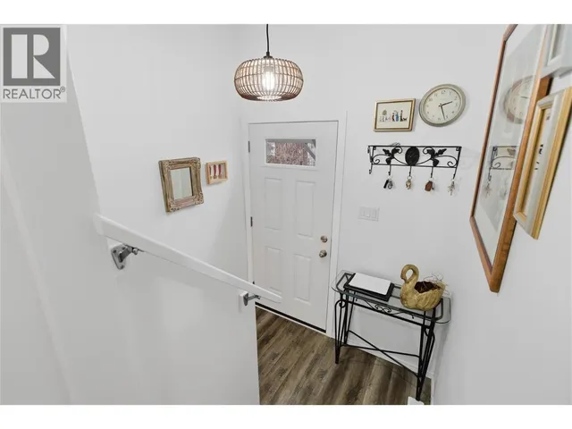 1582 STAGE ROAD, Cache Creek 4