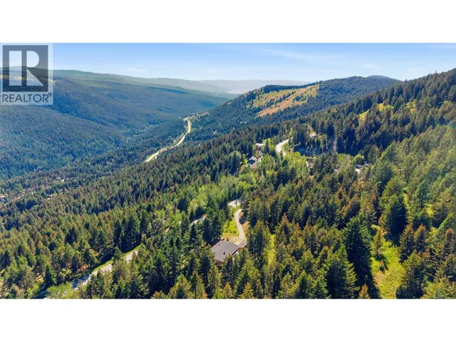 8130 SUN VALLEY ROAD, Kelowna 2