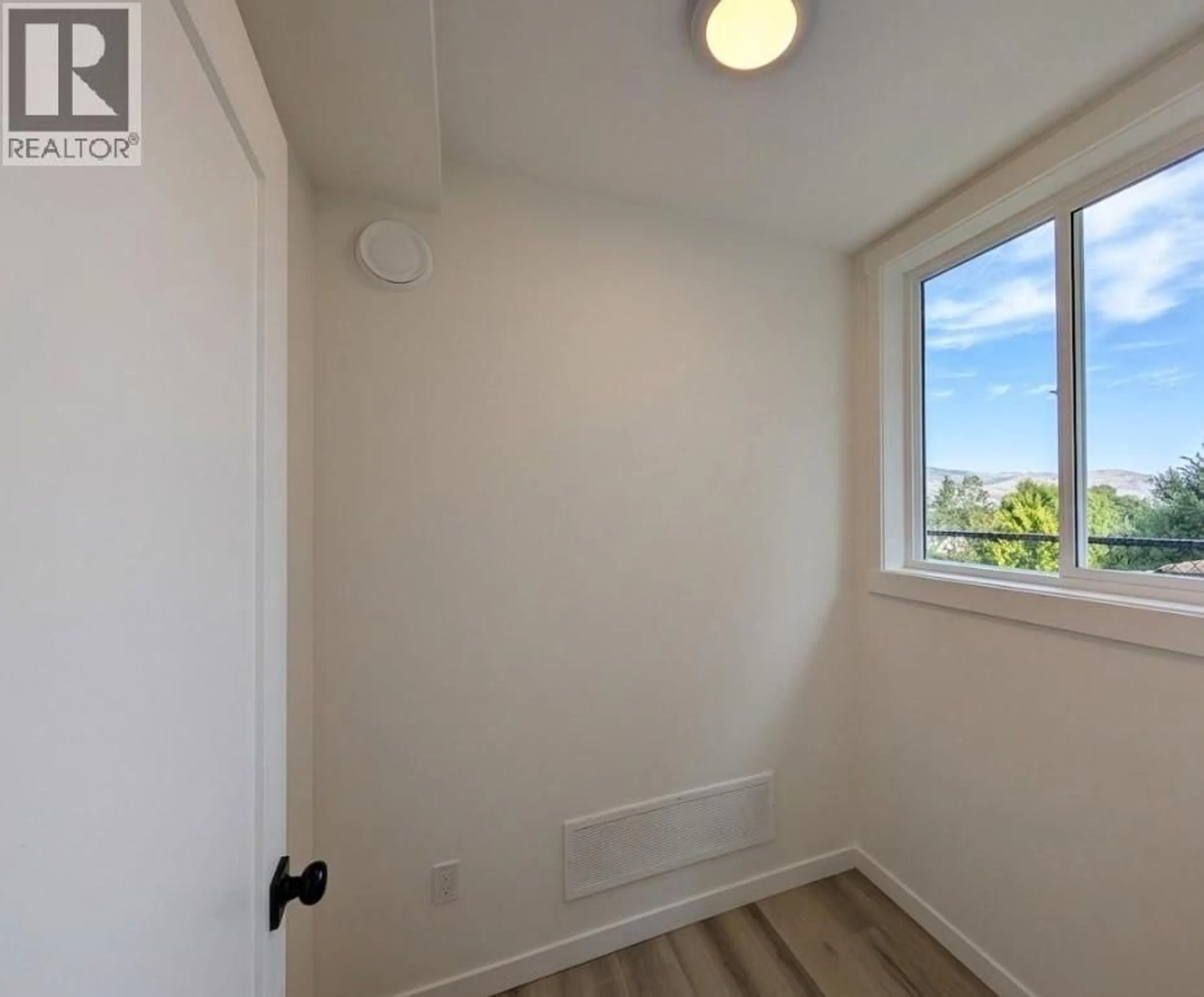 A pic of a room for 2 - 3602 PLEASANT VALLEY ROAD, Vernon British Columbia V1T4L6