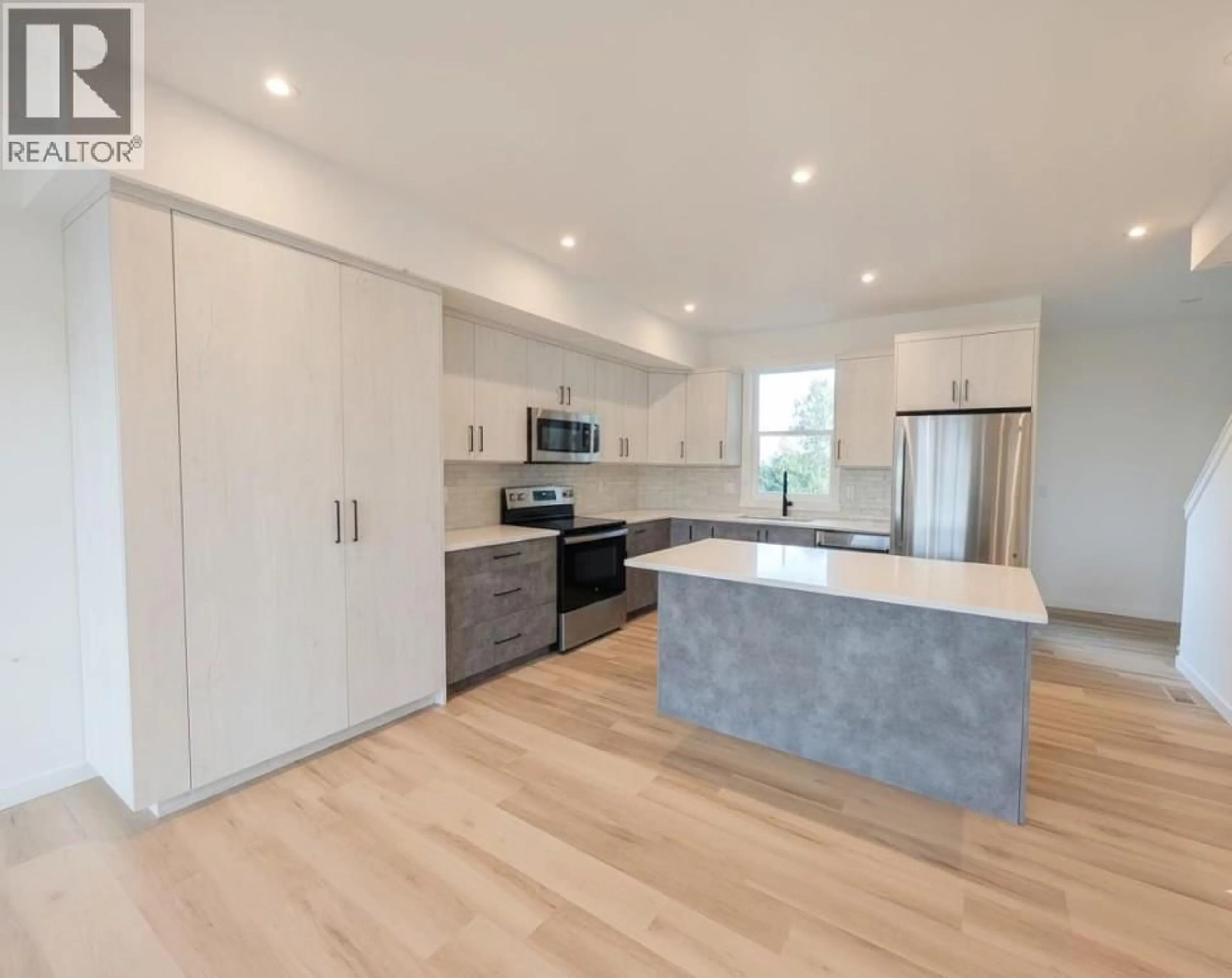 Open concept kitchen, unknown for 2 - 3602 PLEASANT VALLEY ROAD, Vernon British Columbia V1T4L6