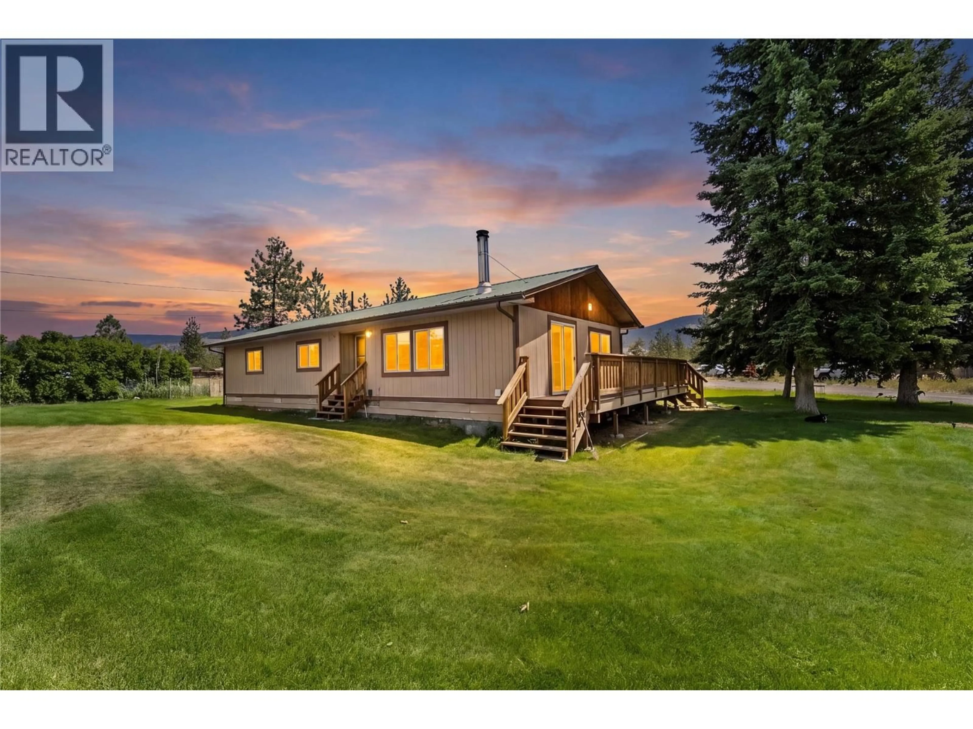 A pic from outside/outdoor area/front of a property/back of a property/a pic from drone, mountain view for 2588 KINVIG STREET, Merritt British Columbia V0K1Y0