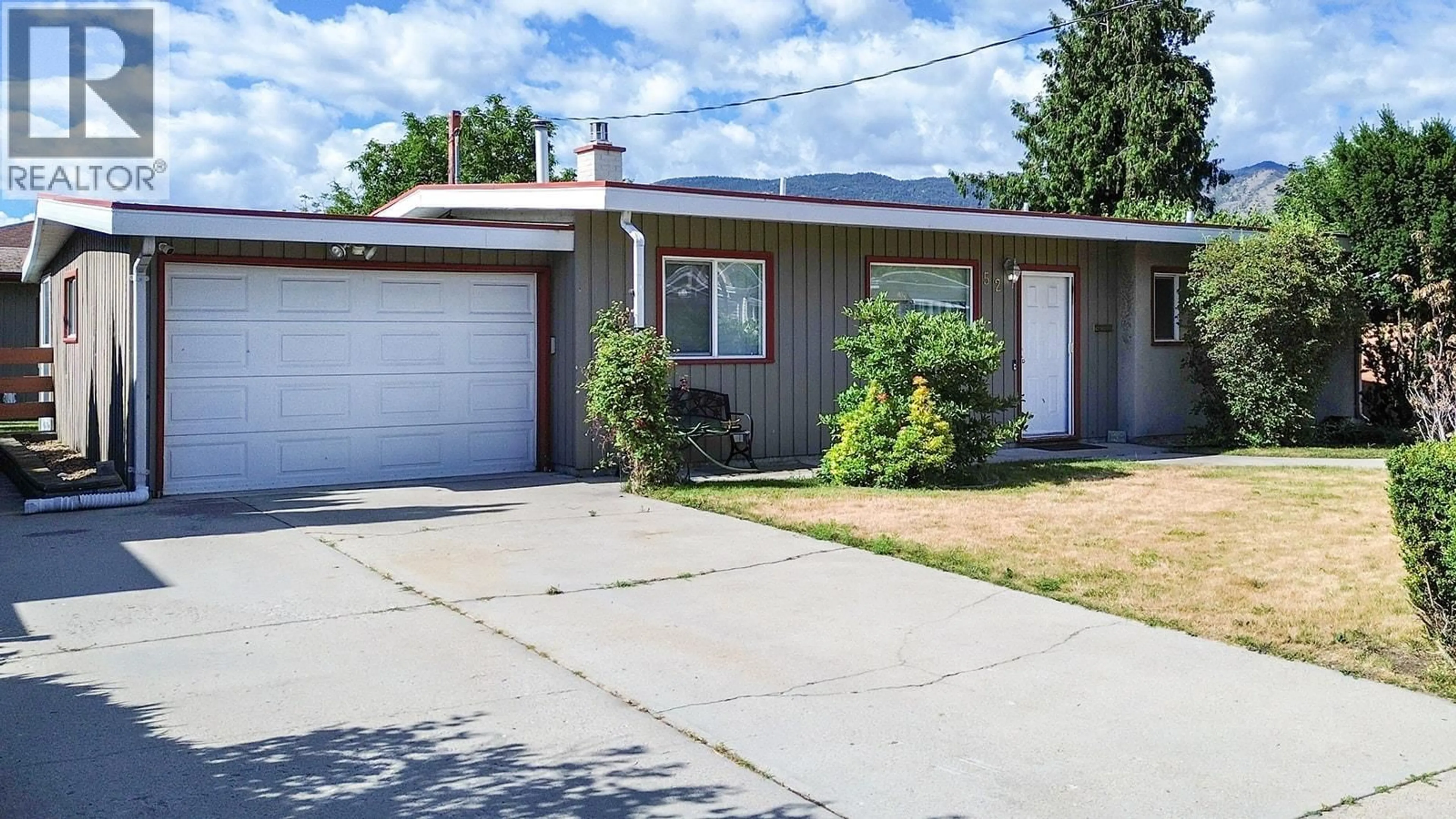 Home with vinyl exterior material, street for 52 GRANBY PLACE, Penticton British Columbia V2A2Z4