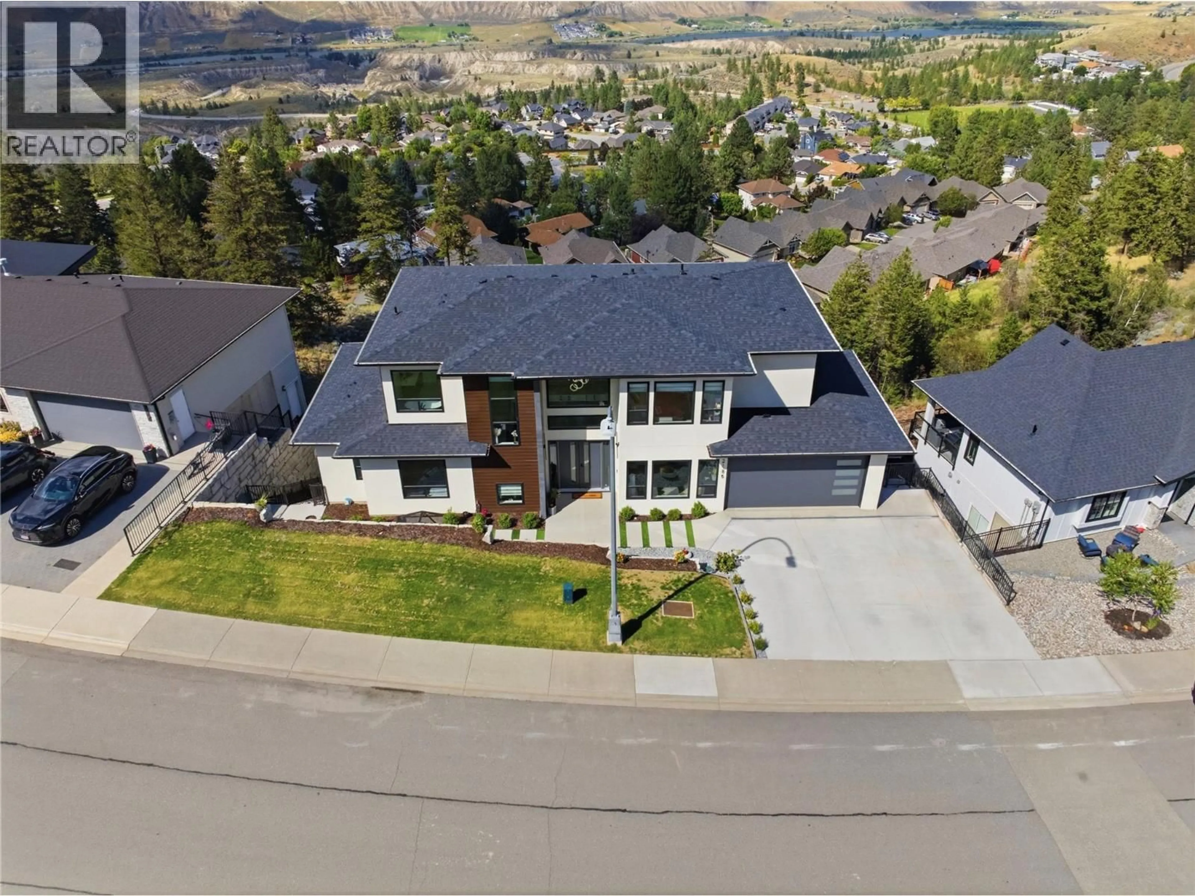 A pic from outside/outdoor area/front of a property/back of a property/a pic from drone, mountain view for 2185 COLDWATER DRIVE, Kamloops British Columbia V2E2R5