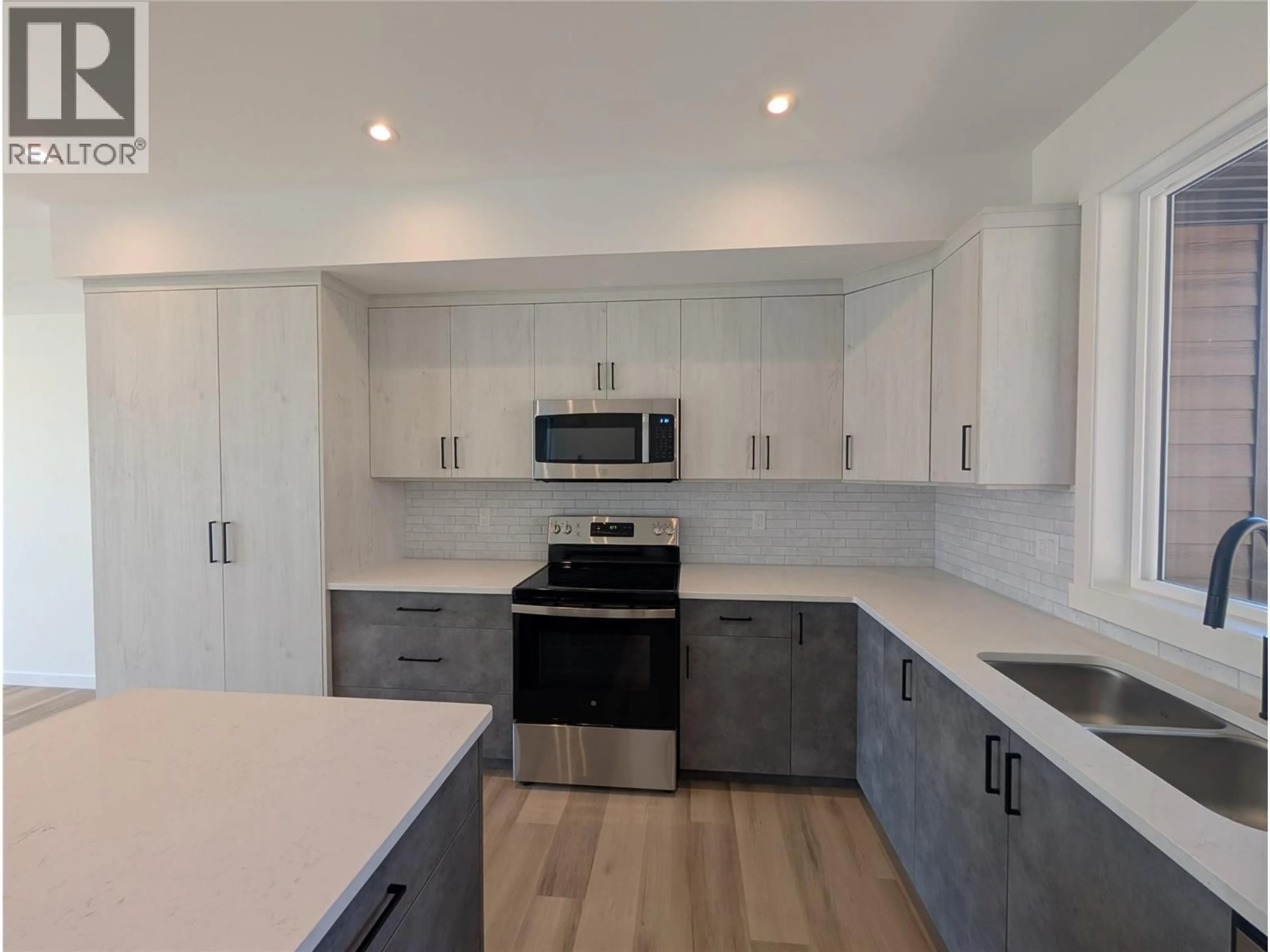 Open concept kitchen, unknown for 3 - 3602 PLEASANT VALLEY ROAD, Vernon British Columbia V1T4L6