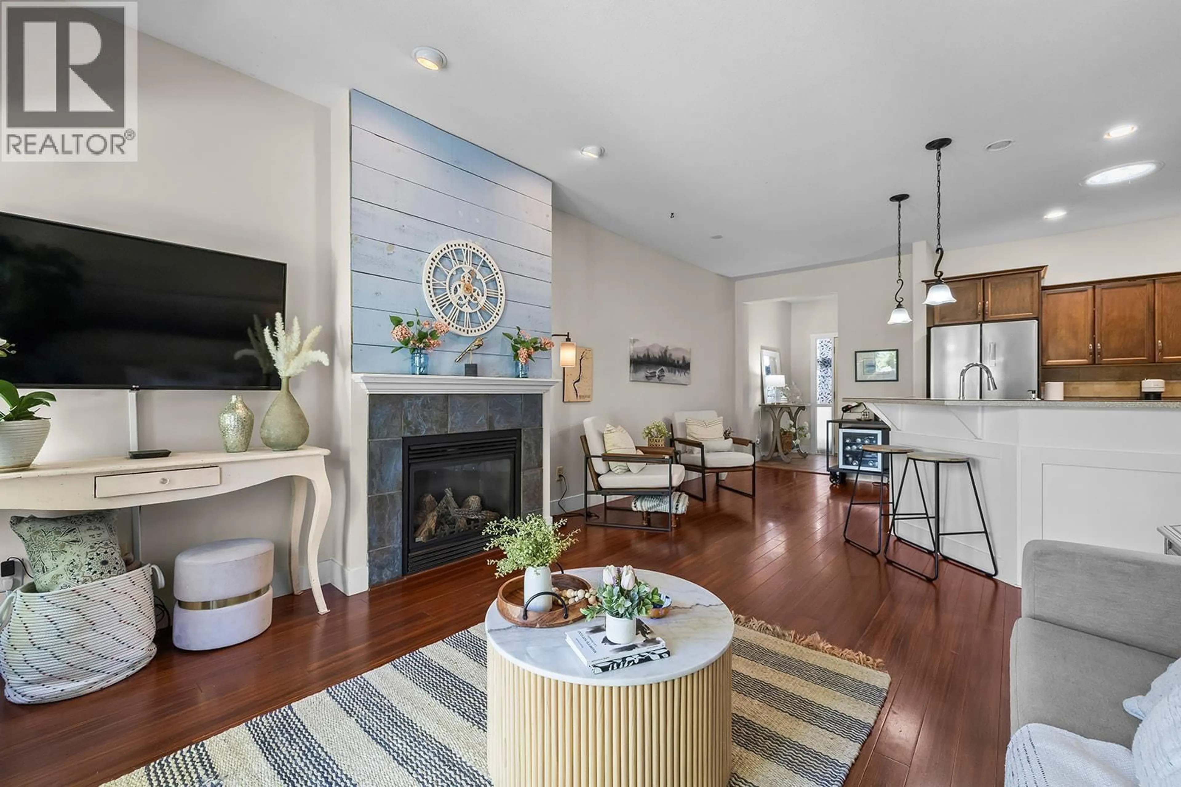 Living room with furniture, unknown for 3871 SONOMA PINES DRIVE, West Kelowna British Columbia V4T2Z5