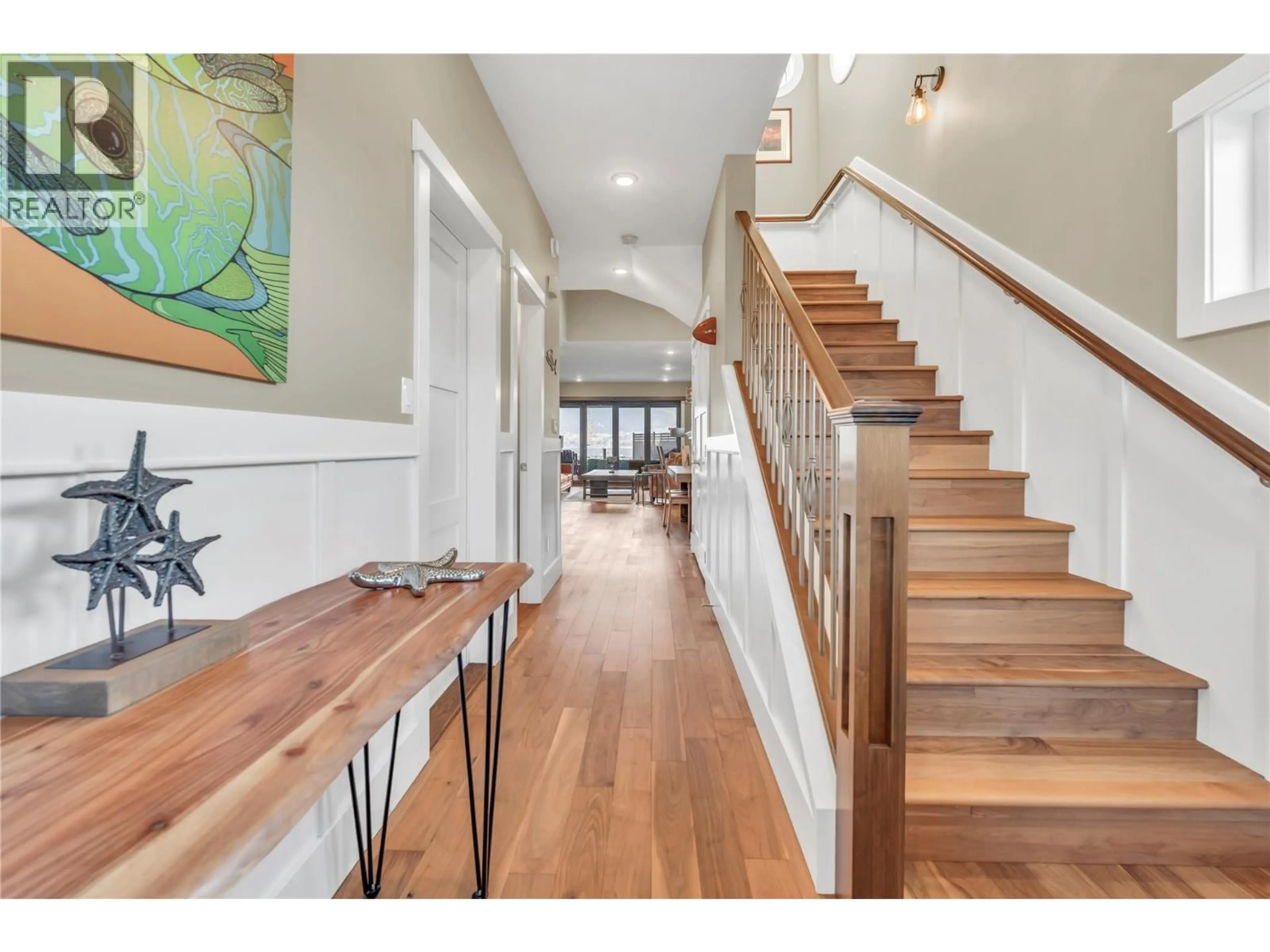 Indoor entryway for 2820 LANDRY CRESCENT, Summerland British Columbia V0H1Z9