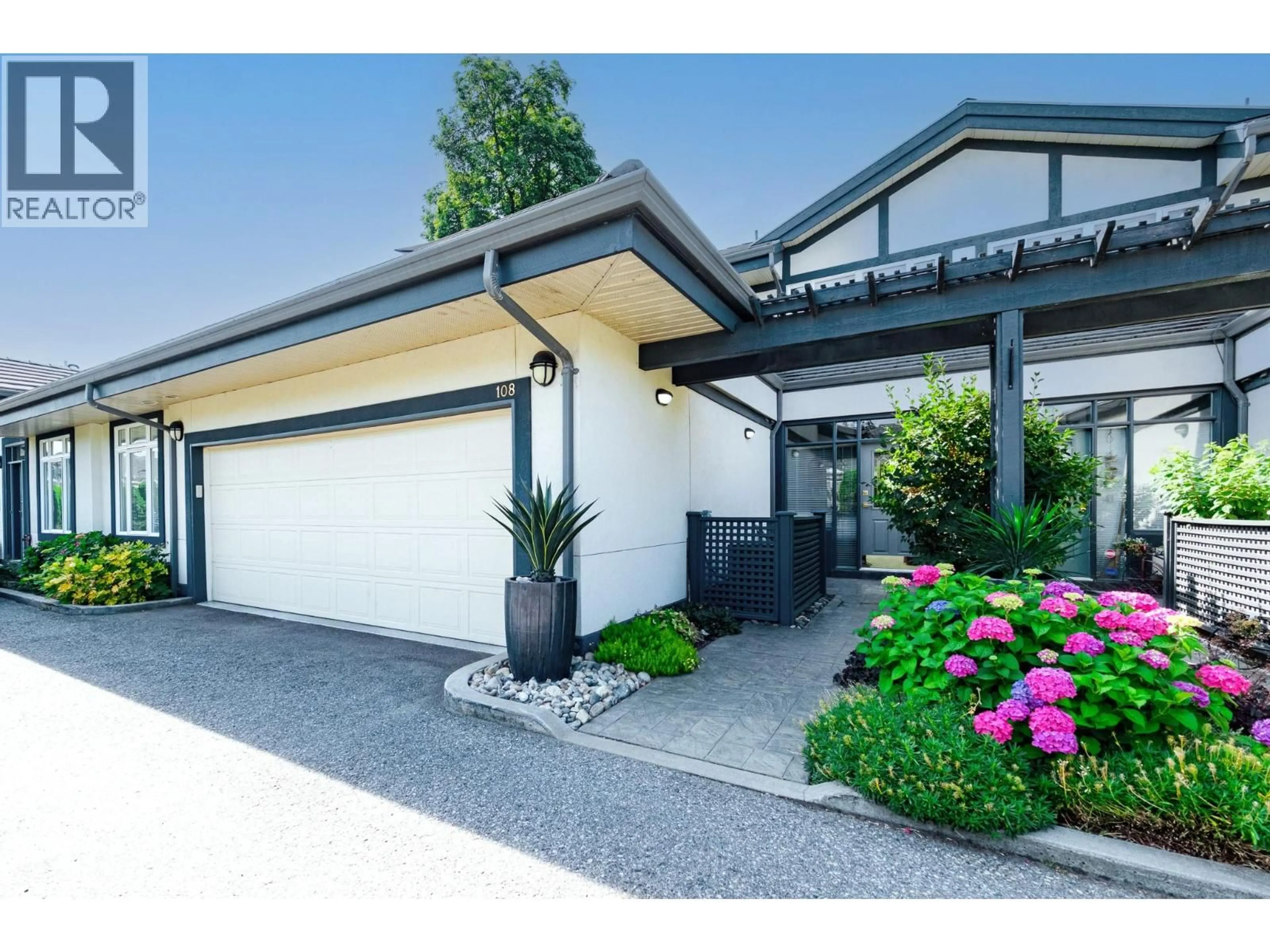 Unknown for 108 - 1986 BOWES STREET, Kelowna British Columbia V1Y3C3