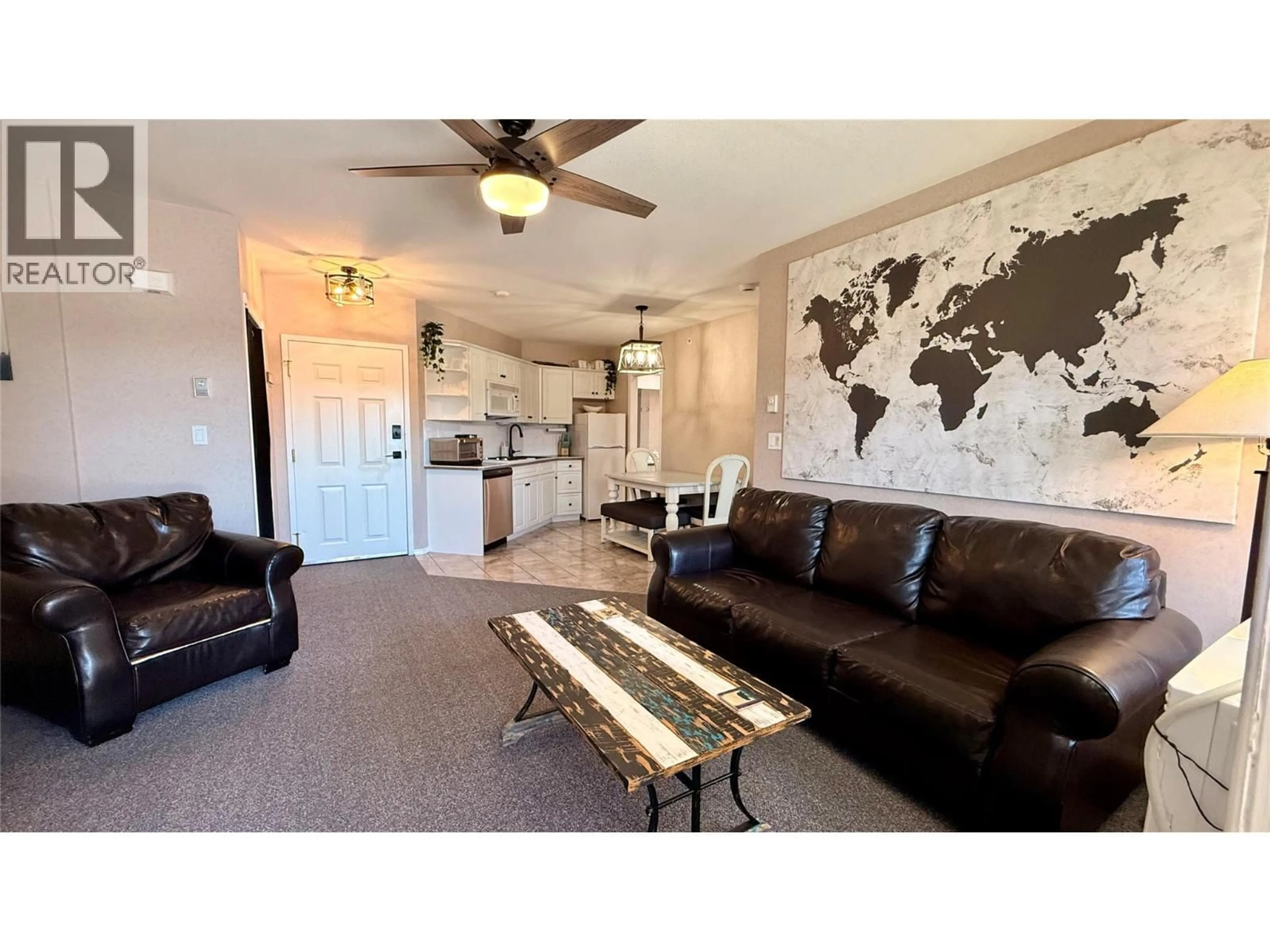 Living room with furniture, unknown for 5009B - 5052 RIVERVIEW ROAD, Fairmont Hot Springs British Columbia V0B1L1