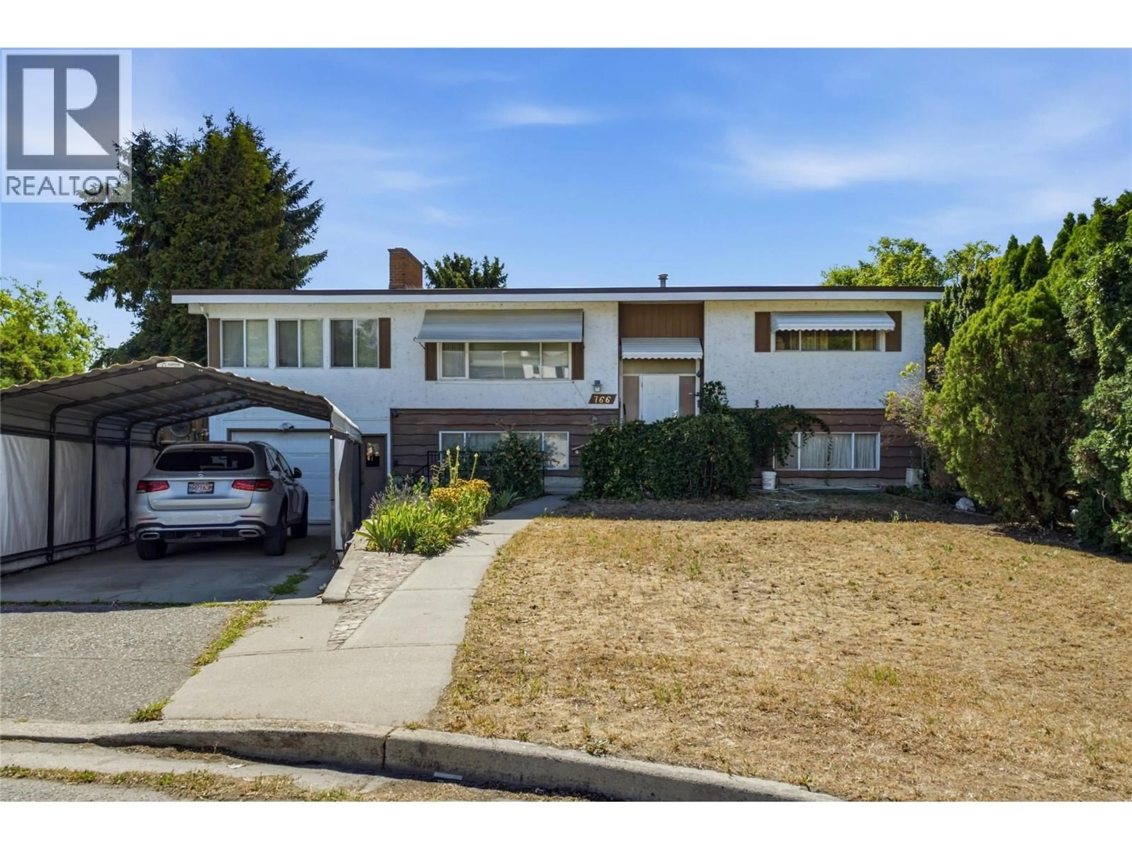 Unknown for 766 COOPLAND CRESCENT, Kelowna British Columbia V1Y2V1
