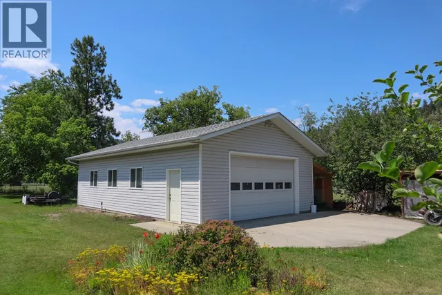 7797 16TH STREET, Grand Forks 3