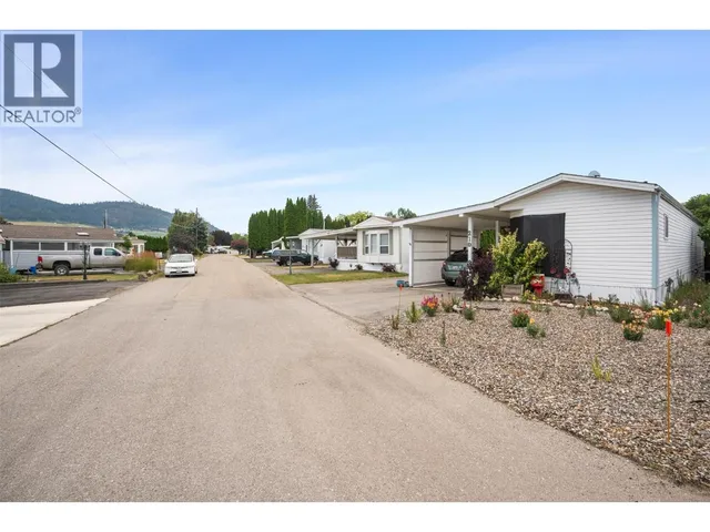 210 - 6710 TRONSON ROAD, Vernon 4
