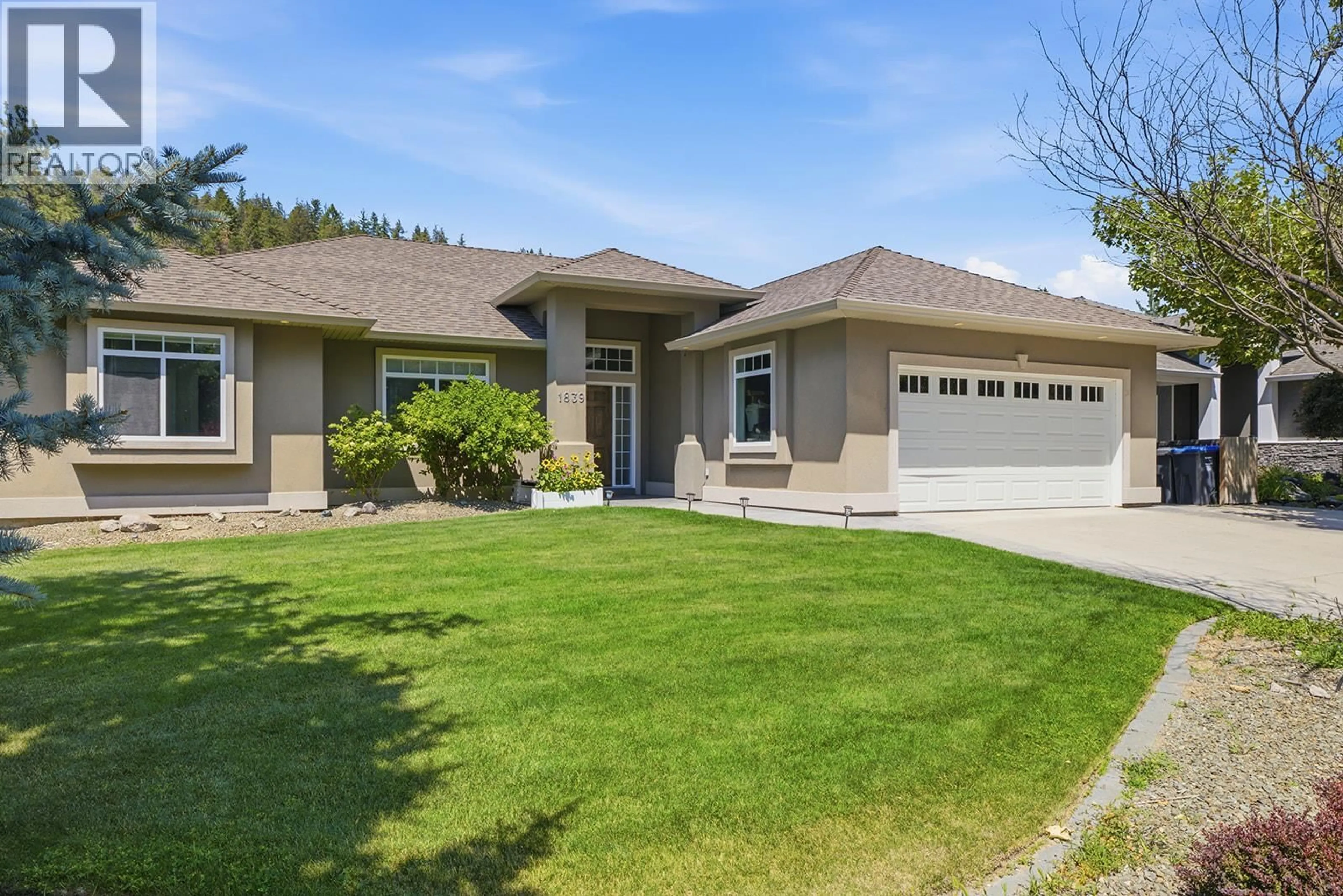 Home with vinyl exterior material, street for 1839 PEAK POINT COURT, West Kelowna British Columbia V1Z4B4
