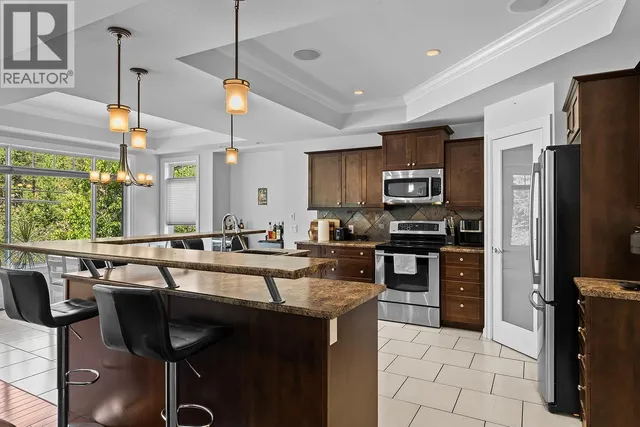1839 PEAK POINT COURT, West Kelowna 5