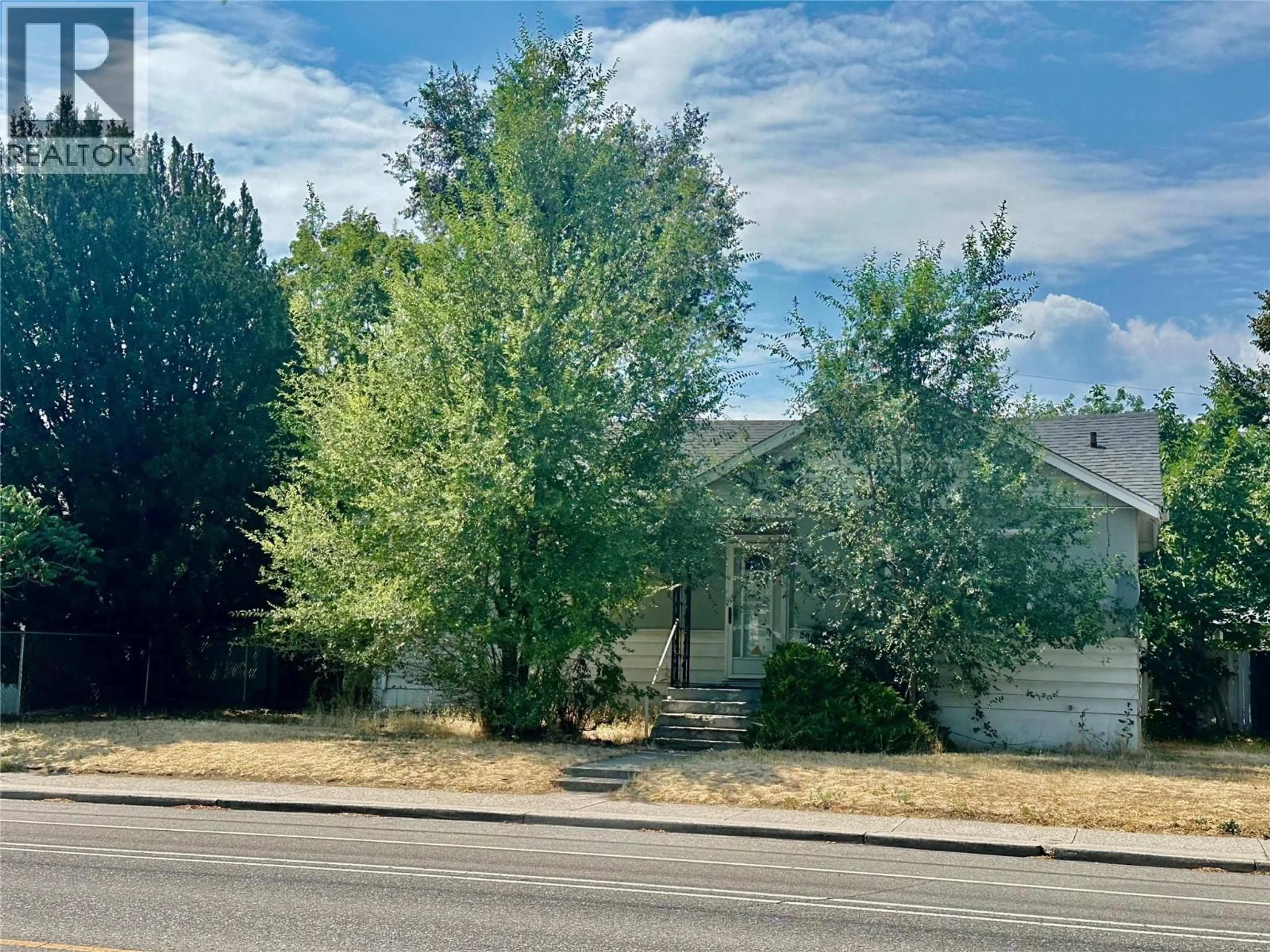 Unknown for 2038 RICHTER STREET, Kelowna British Columbia V1Y2N5