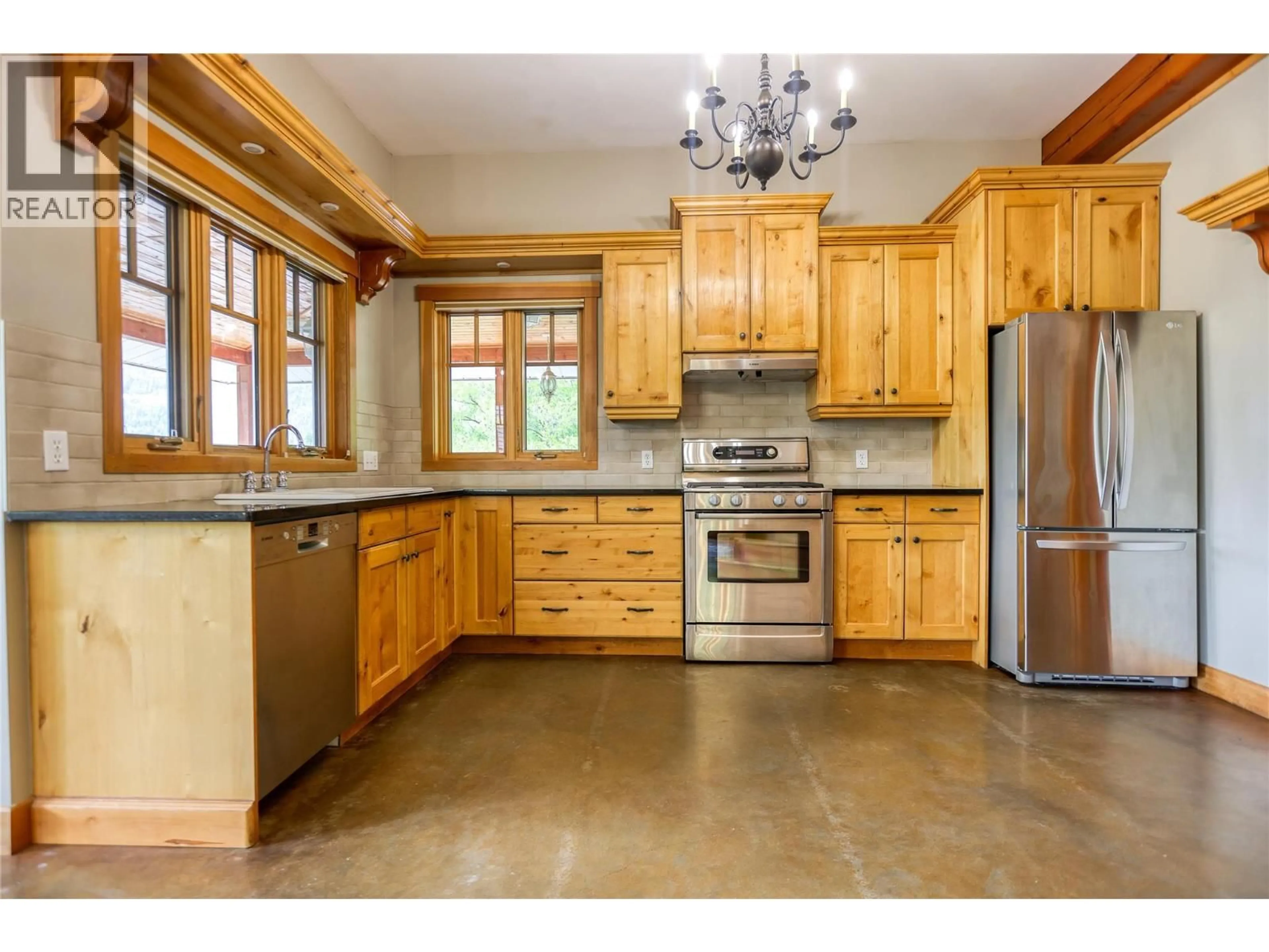Unknown for 522 FOSTER PLACE, Nelson British Columbia V1L7A9