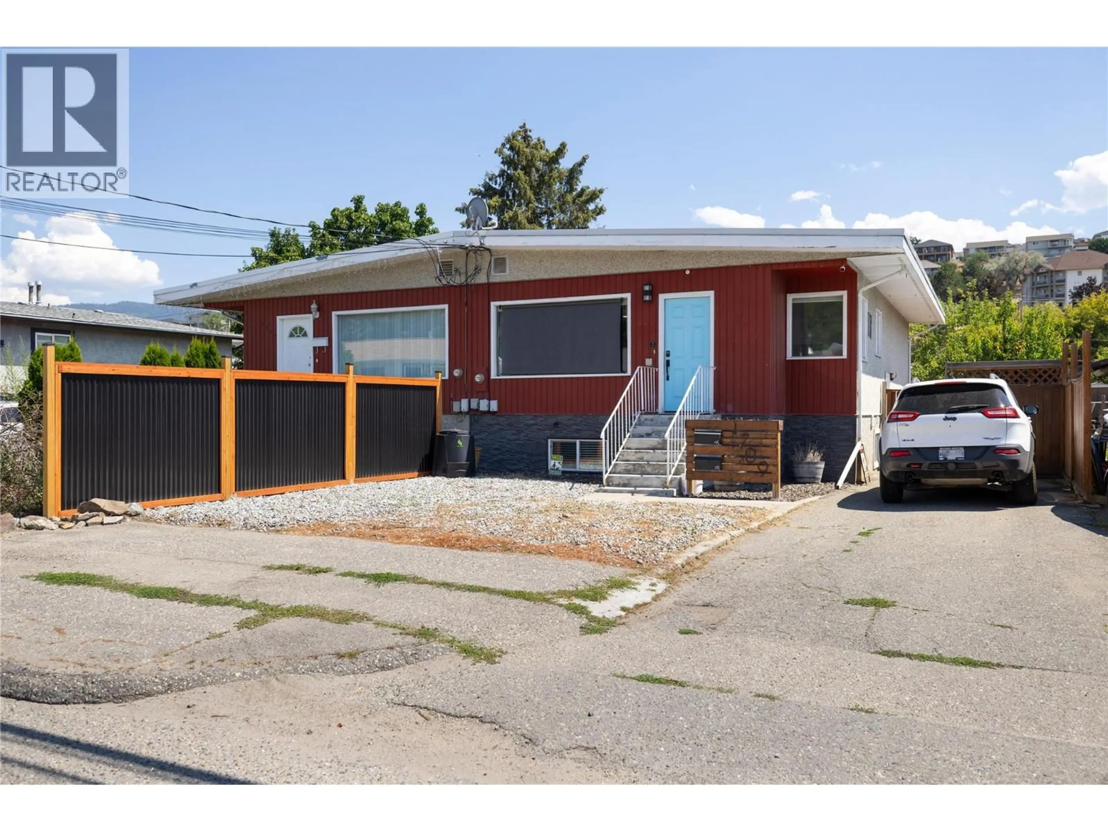 Unknown for 1709 43 STREET, Vernon British Columbia V1T6K7