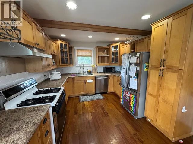 1675 CANFORD AVENUE, Merritt 3