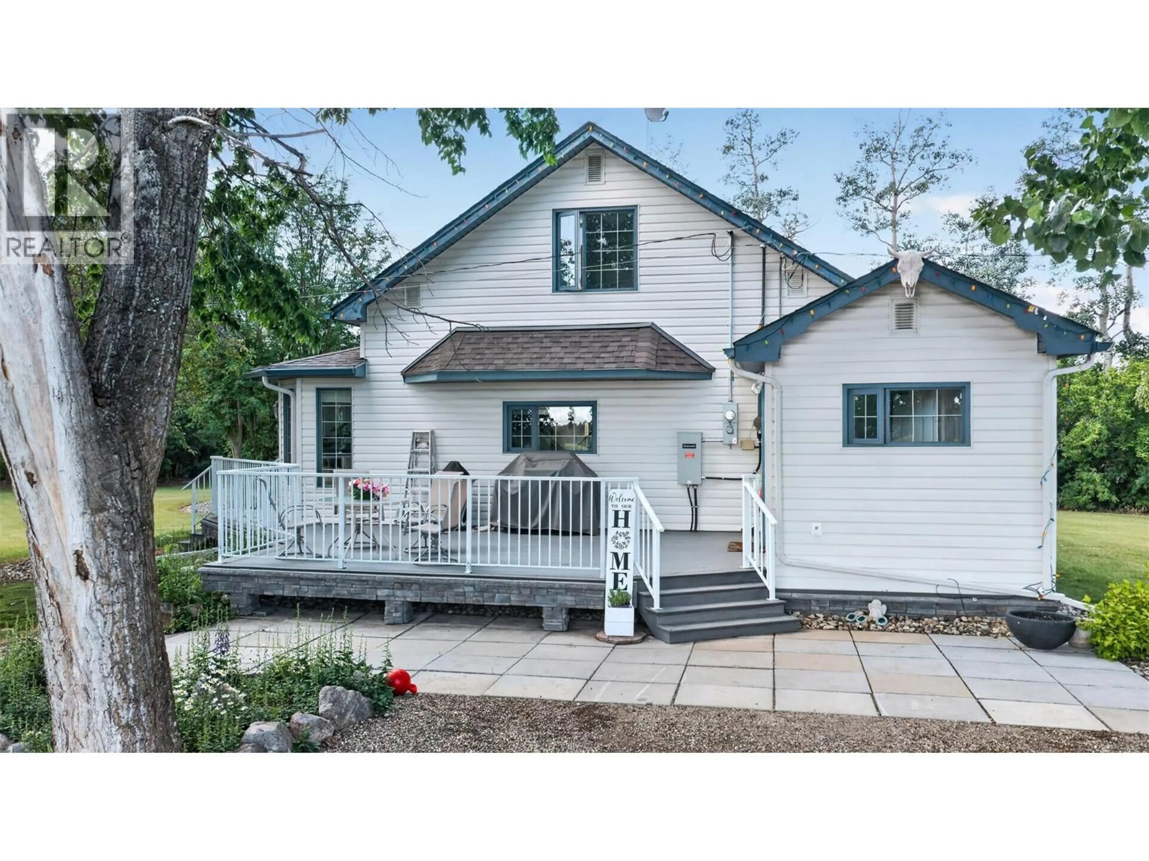 Home with vinyl exterior material, street for 4490 ROLLA ROAD, Dawson Creek British Columbia V0C2G0