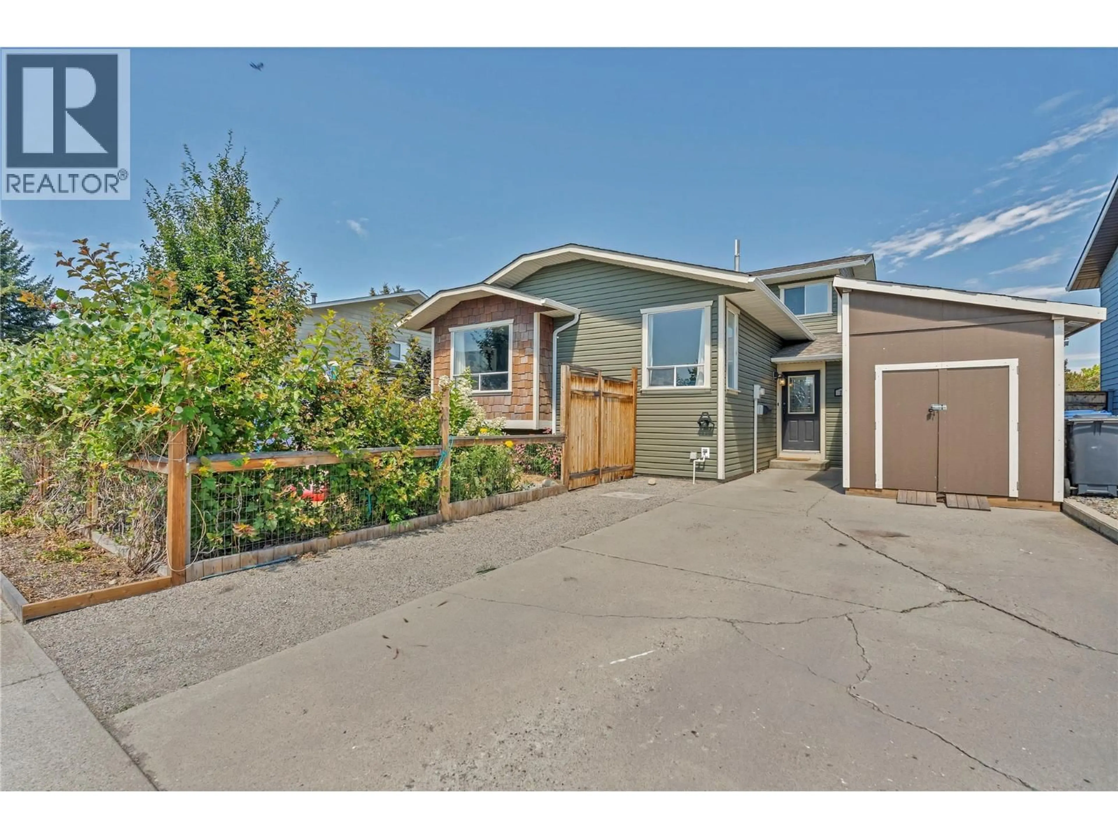 Home with vinyl exterior material, street for 299 ROY AVENUE, Penticton British Columbia V2A7M8