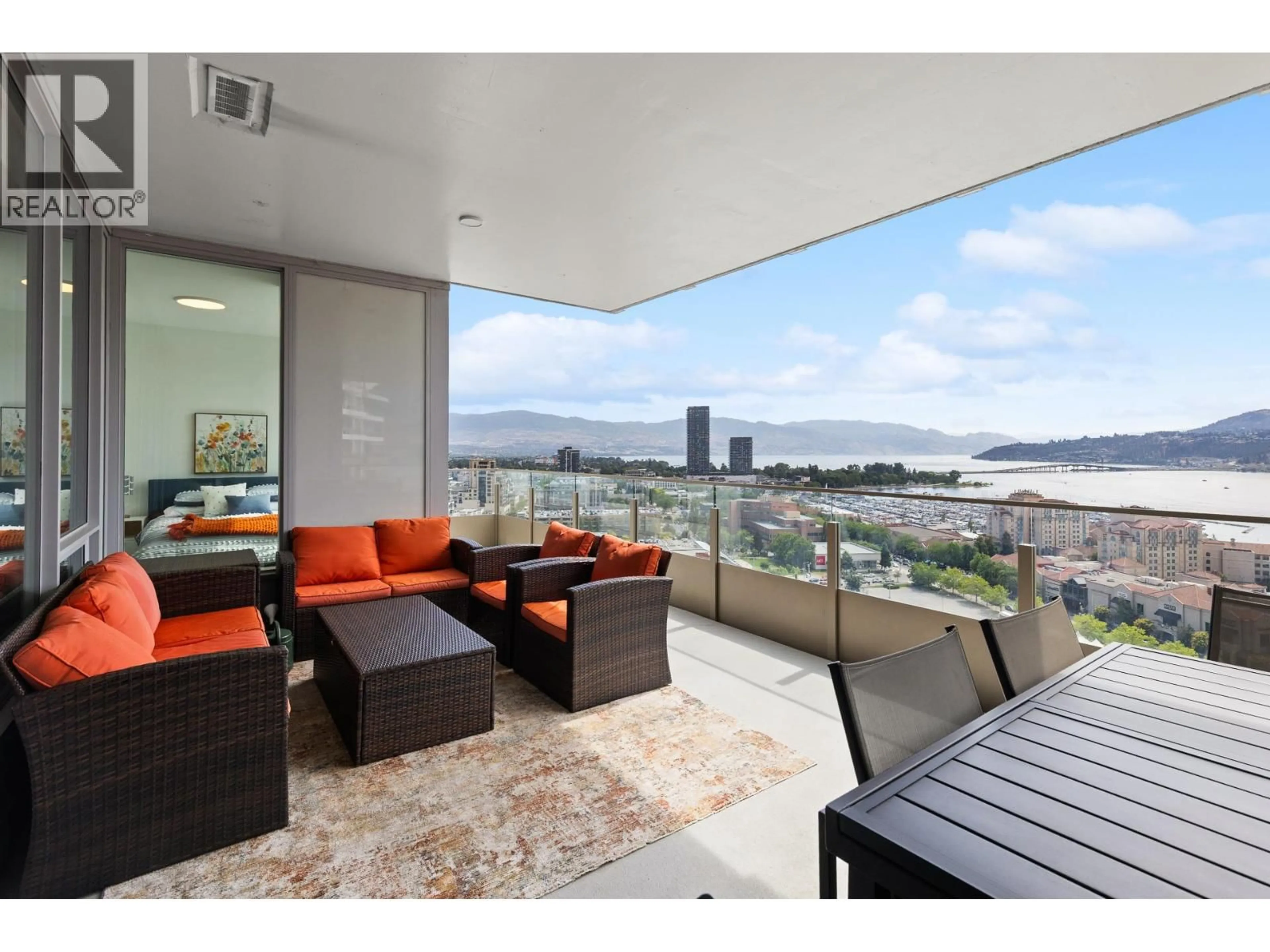 Patio, water/lake/river/ocean view for 1904 - 1191 SUNSET DRIVE, Kelowna British Columbia V1Y0J4