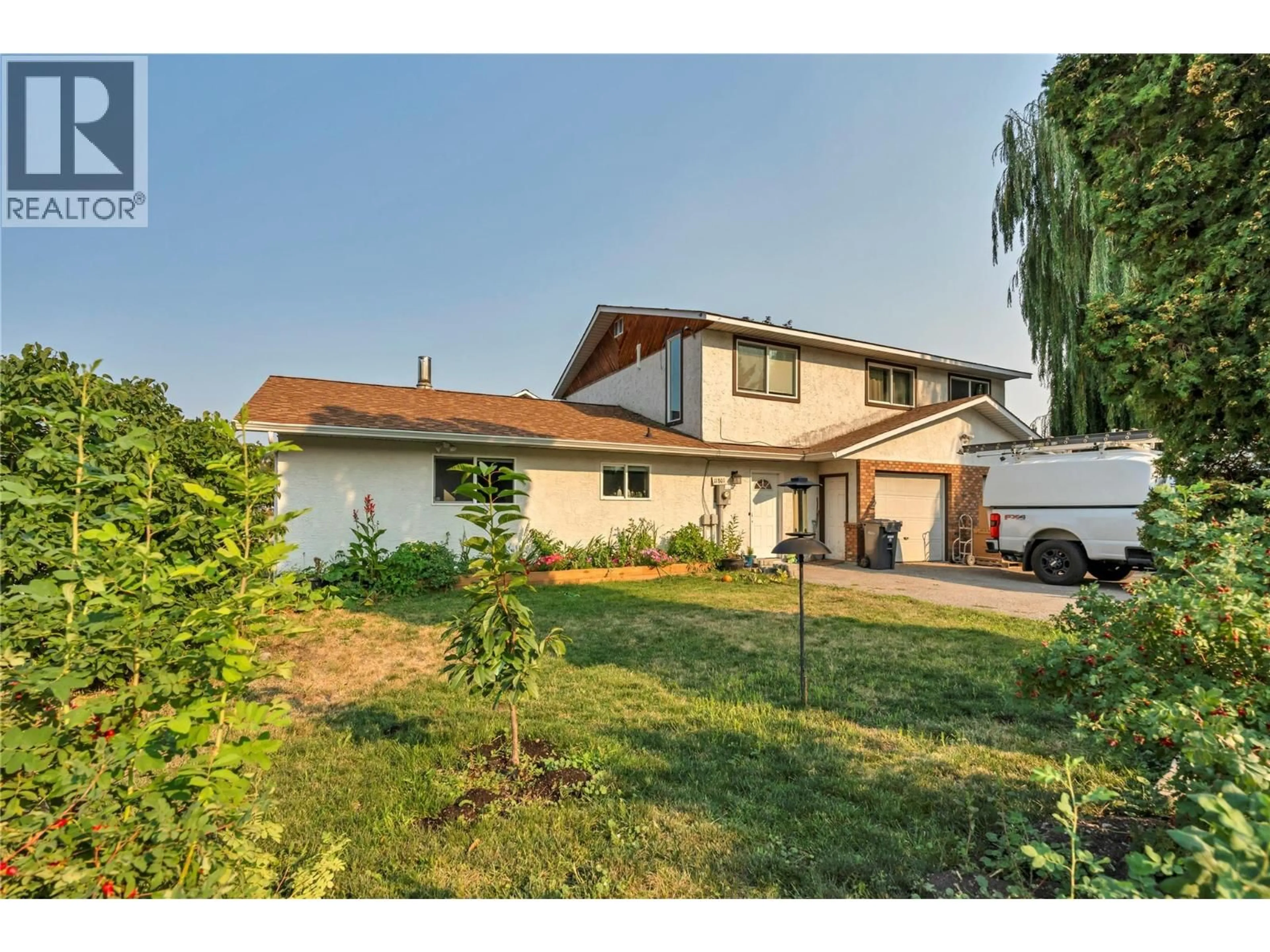A pic from outside/outdoor area/front of a property/back of a property/a pic from drone, street for 101 - 11801 SINCLAIR ROAD, Summerland British Columbia V0H1Z8