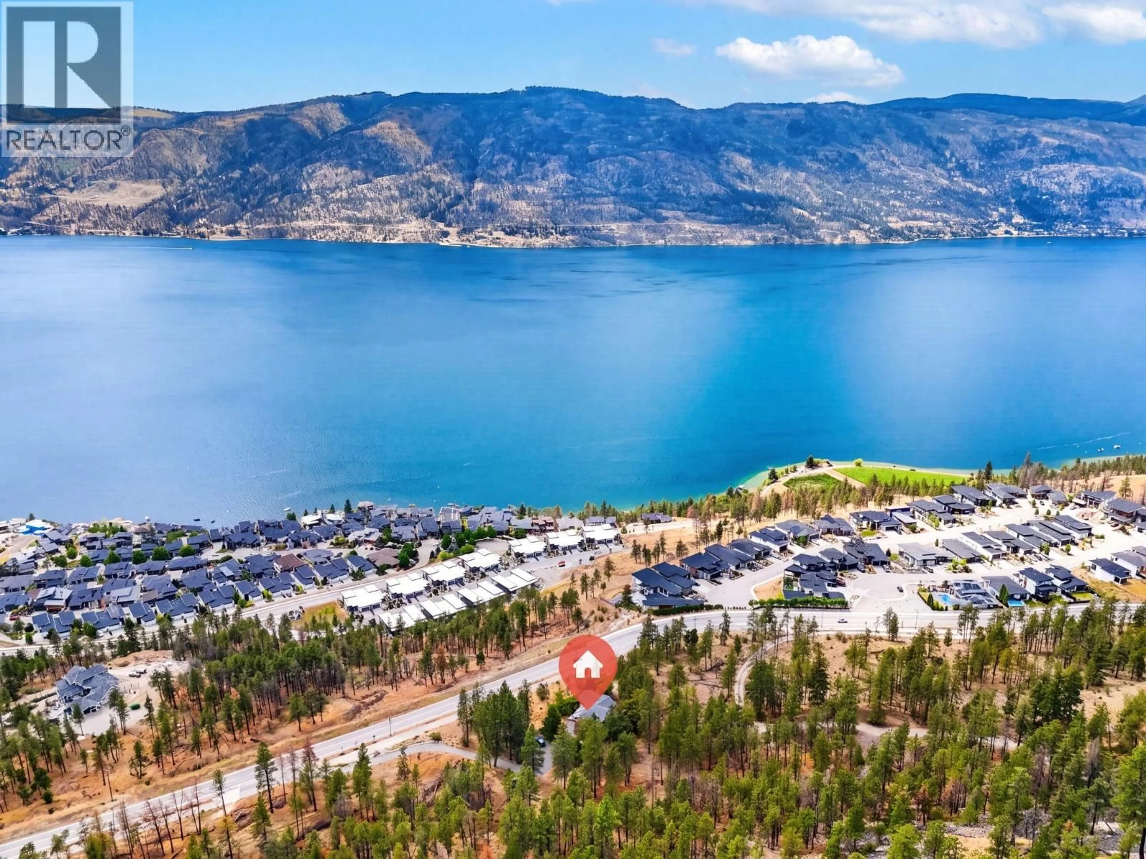 A pic from outside/outdoor area/front of a property/back of a property/a pic from drone, water/lake/river/ocean view for 9251 TYNDALL ROAD, Lake Country British Columbia V4V1N3