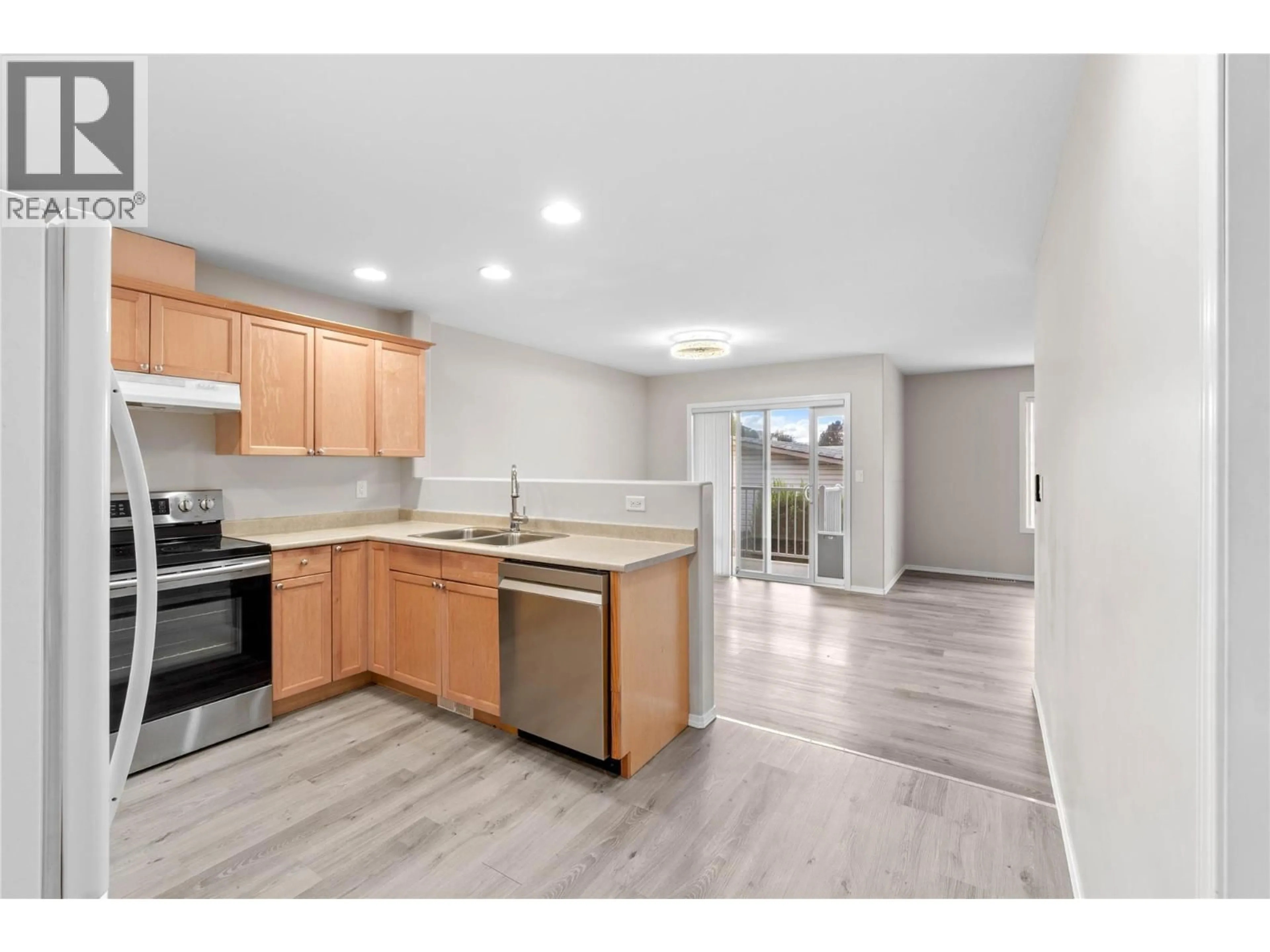 Open concept kitchen, unknown for 8 - 3150 WESTSYDE ROAD, Kamloops British Columbia V2B7G5