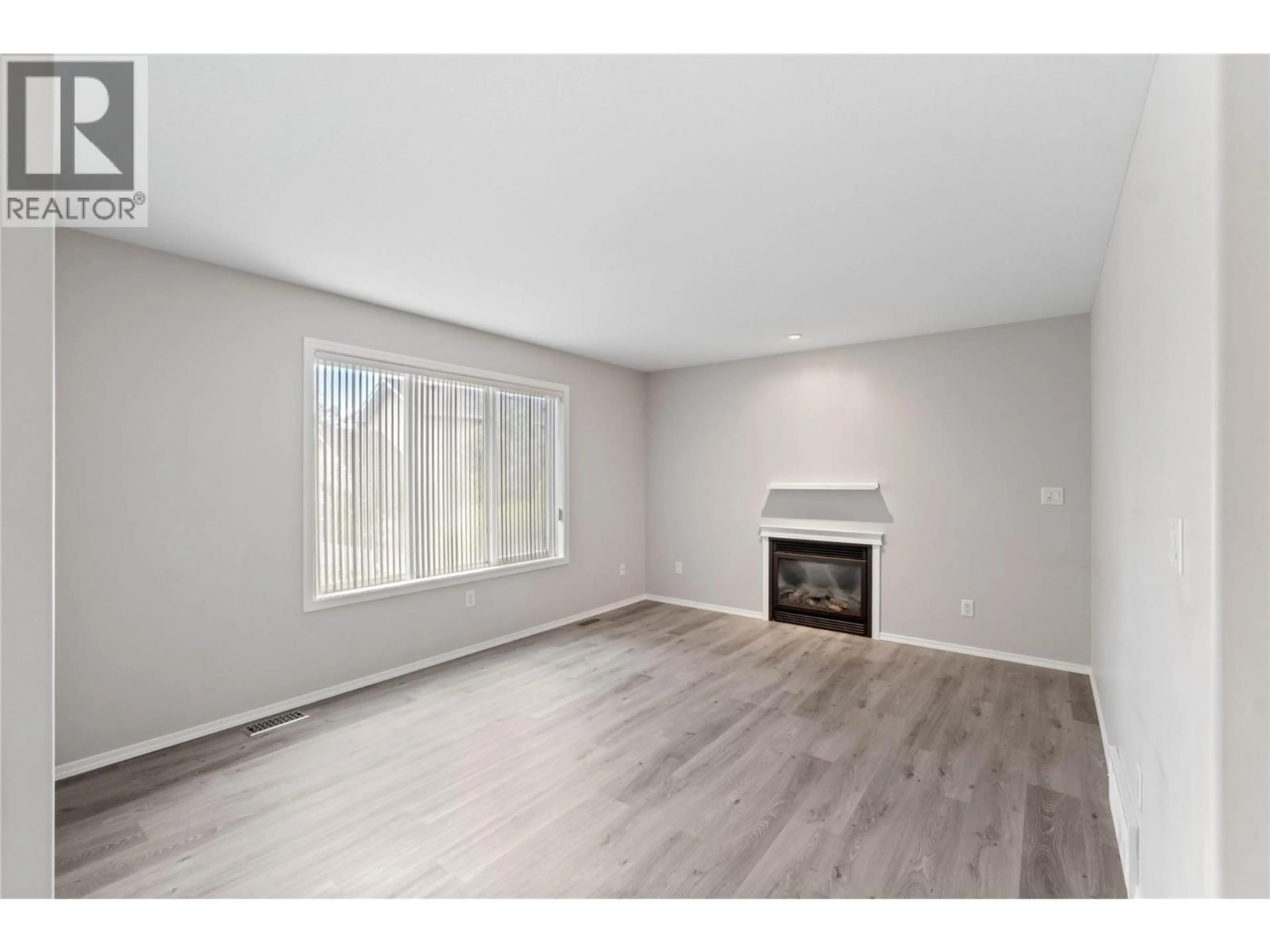 A pic of a room for 8 - 3150 WESTSYDE ROAD, Kamloops British Columbia V2B7G5