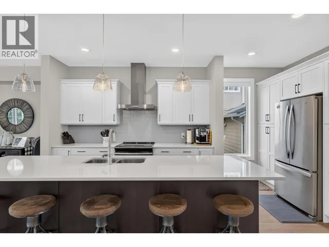 4649 RAYMER ROAD, Kelowna 4