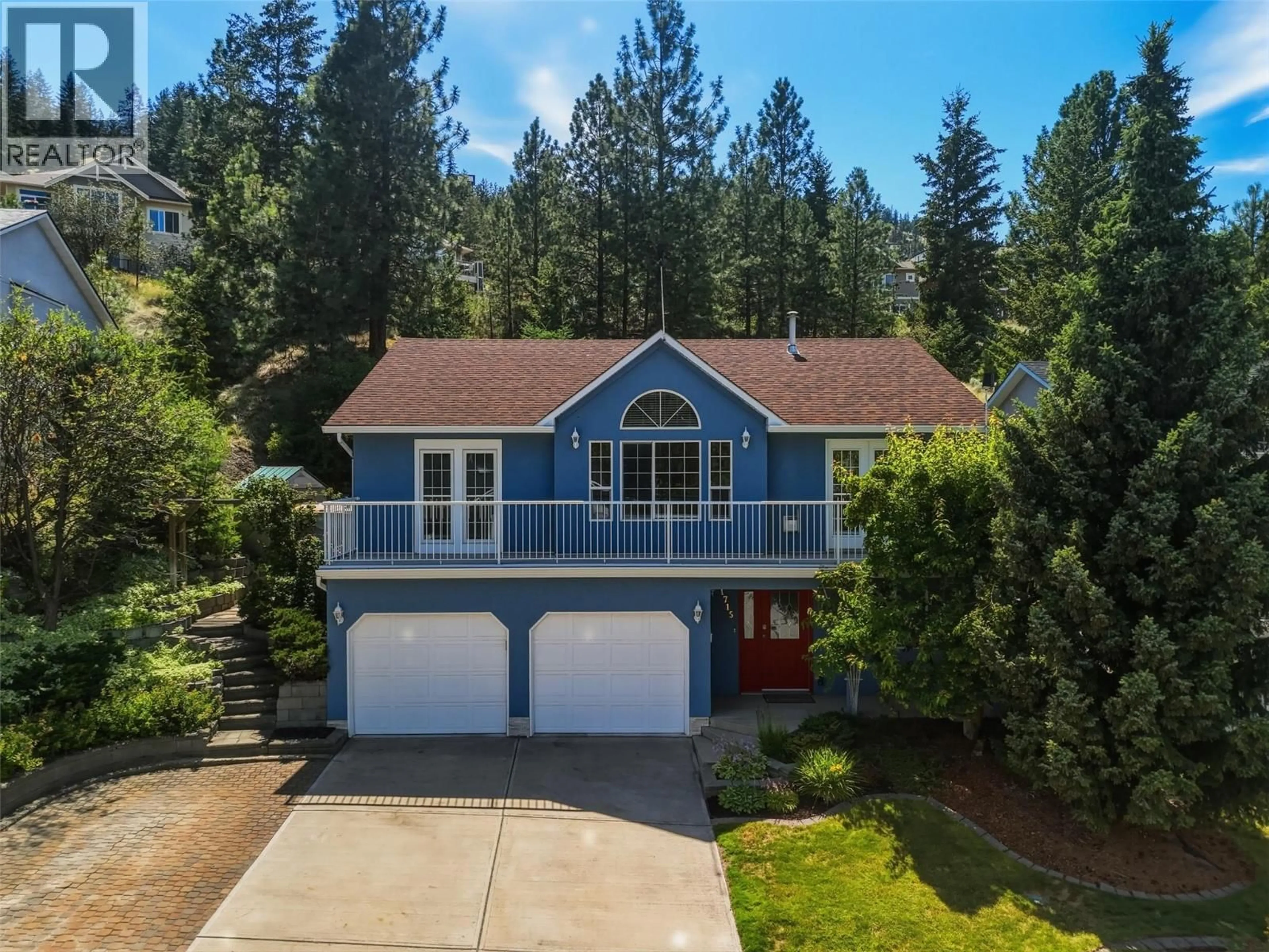 A pic from outside/outdoor area/front of a property/back of a property/a pic from drone, unknown for 1715 COLDWATER DRIVE, Kamloops British Columbia V2E2M4
