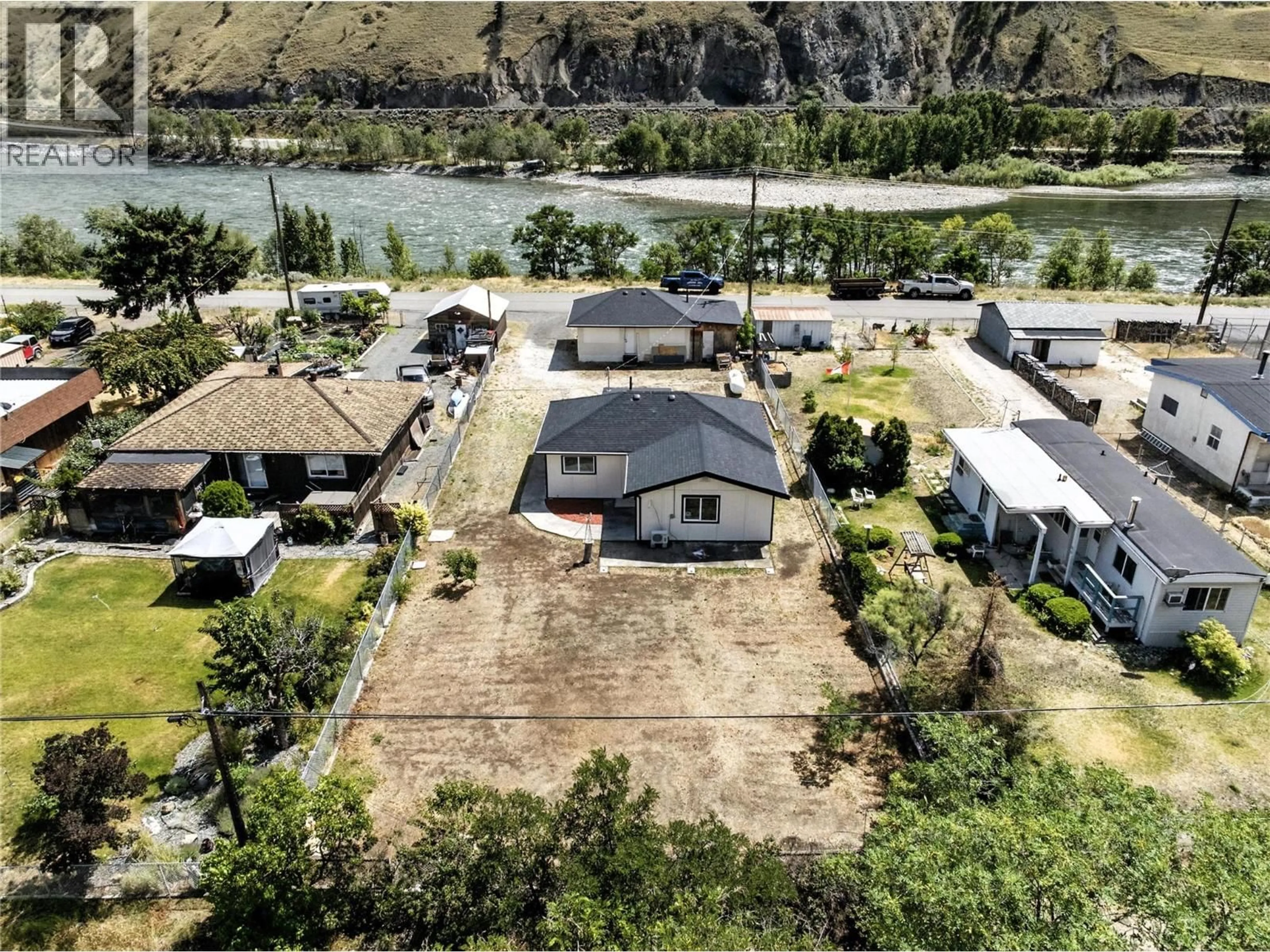 A pic from outside/outdoor area/front of a property/back of a property/a pic from drone, water/lake/river/ocean view for 3771 THOMPSON VIEW STREET, Ashcroft British Columbia V0K2L0