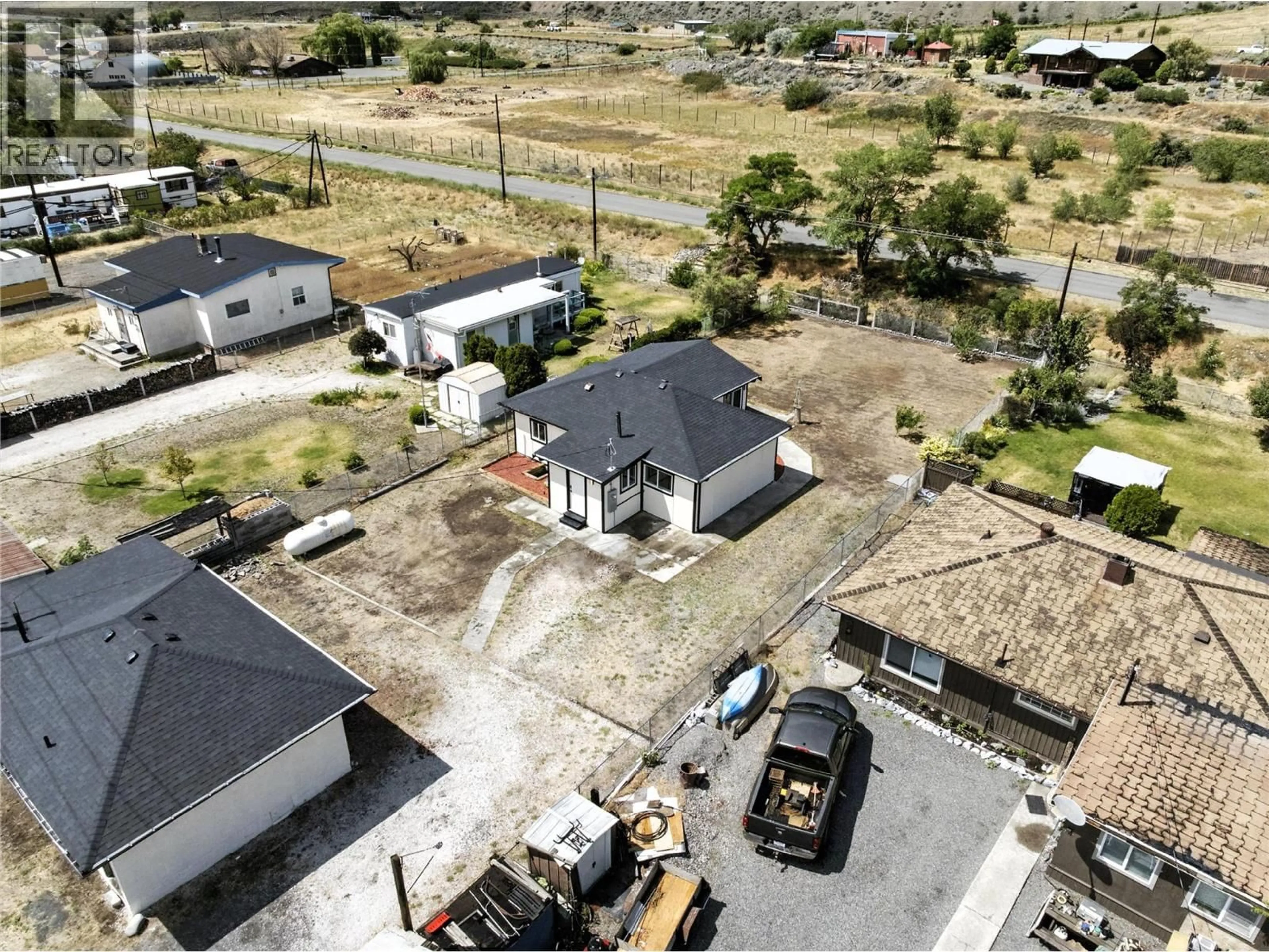 A pic from outside/outdoor area/front of a property/back of a property/a pic from drone, building for 3771 THOMPSON VIEW STREET, Ashcroft British Columbia V0K2L0