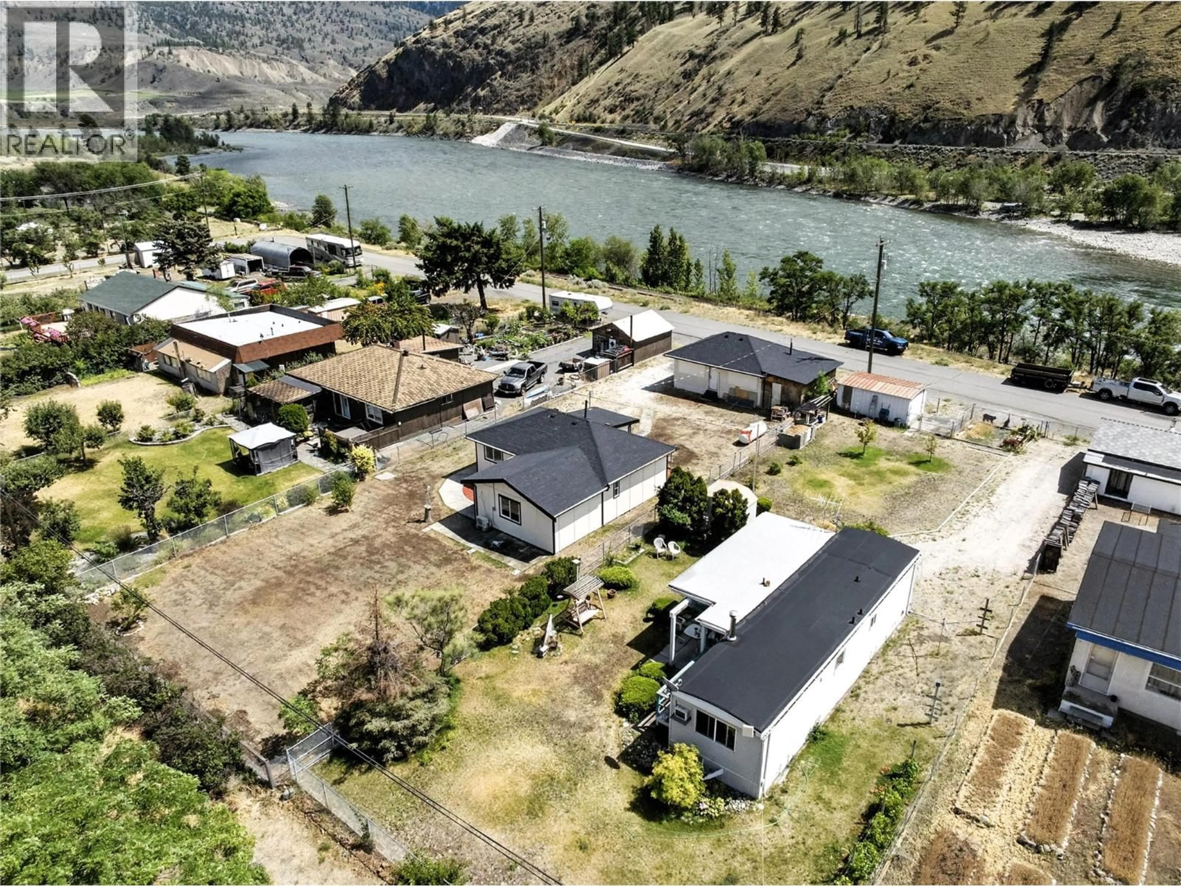 A pic from outside/outdoor area/front of a property/back of a property/a pic from drone, water/lake/river/ocean view for 3771 THOMPSON VIEW STREET, Ashcroft British Columbia V0K2L0