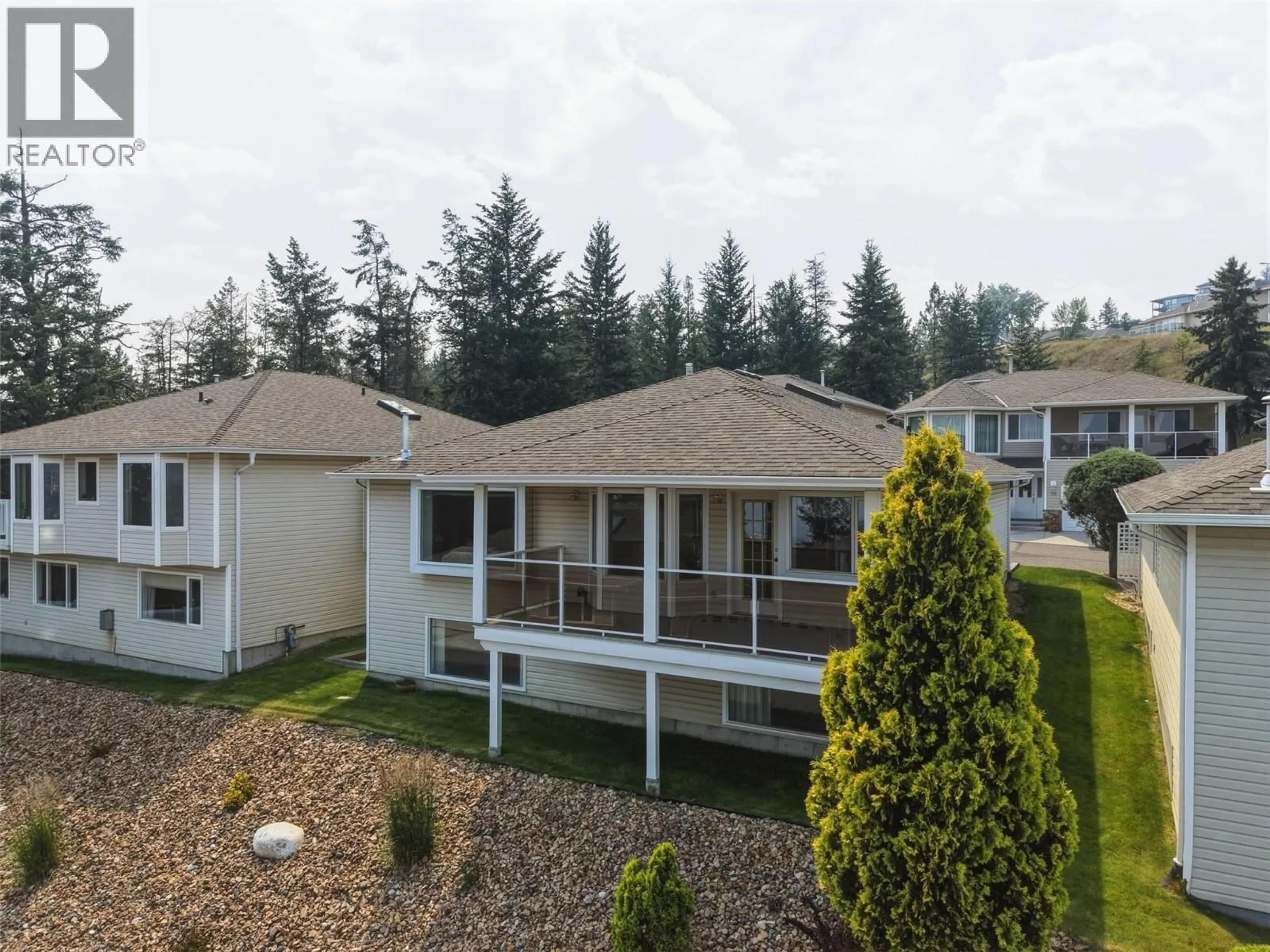 A pic from outside/outdoor area/front of a property/back of a property/a pic from drone, unknown for 27 - 2030 VAN HORNE DRIVE, Kamloops British Columbia V1S1P6