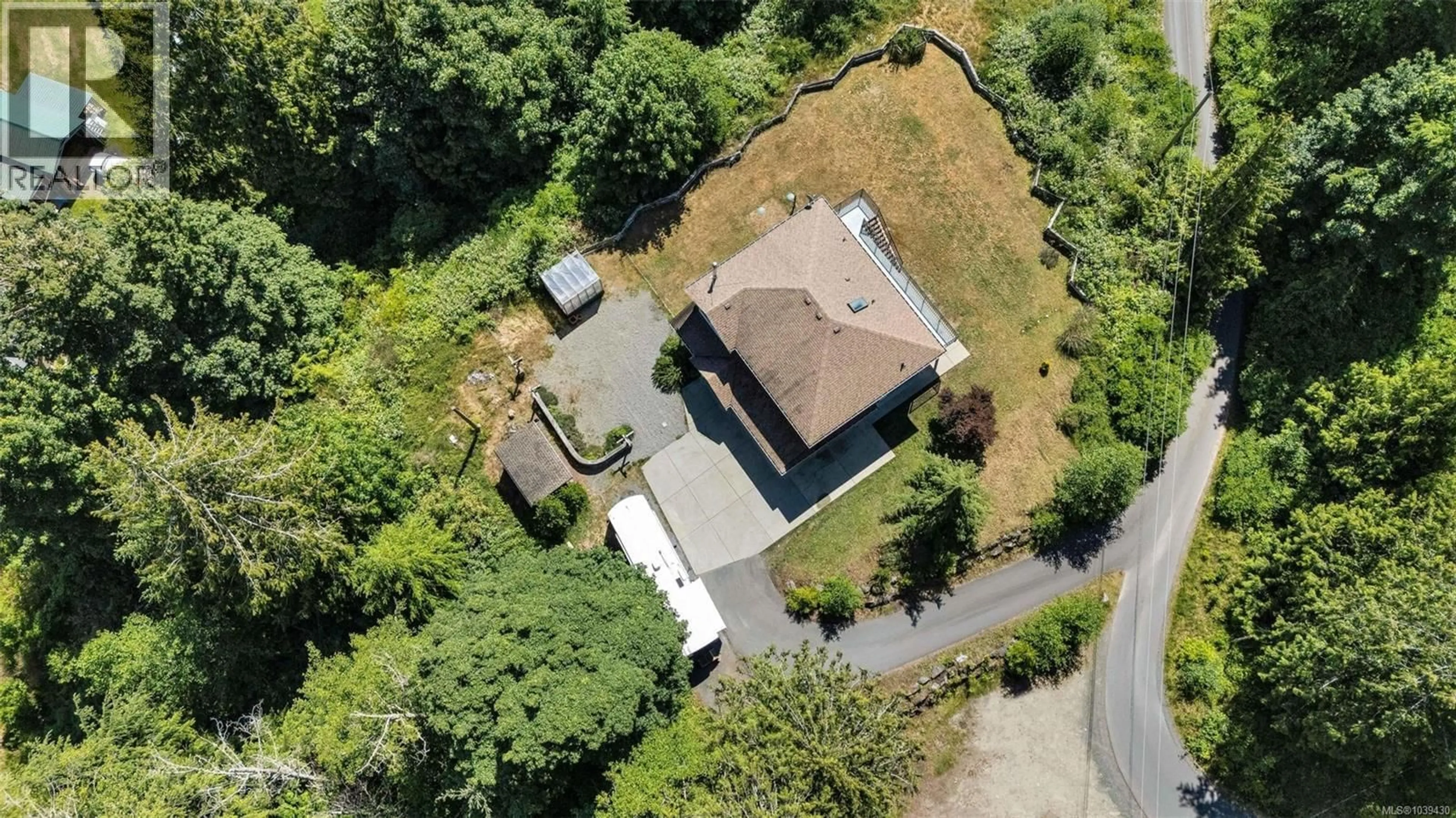 A pic from outside/outdoor area/front of a property/back of a property/a pic from drone, street for 3036 PHILLIPS ROAD, Sooke British Columbia V9Z1K7