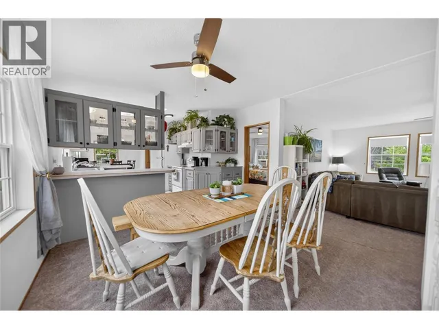 3686 SWEET ROAD, Baynes Lake 5