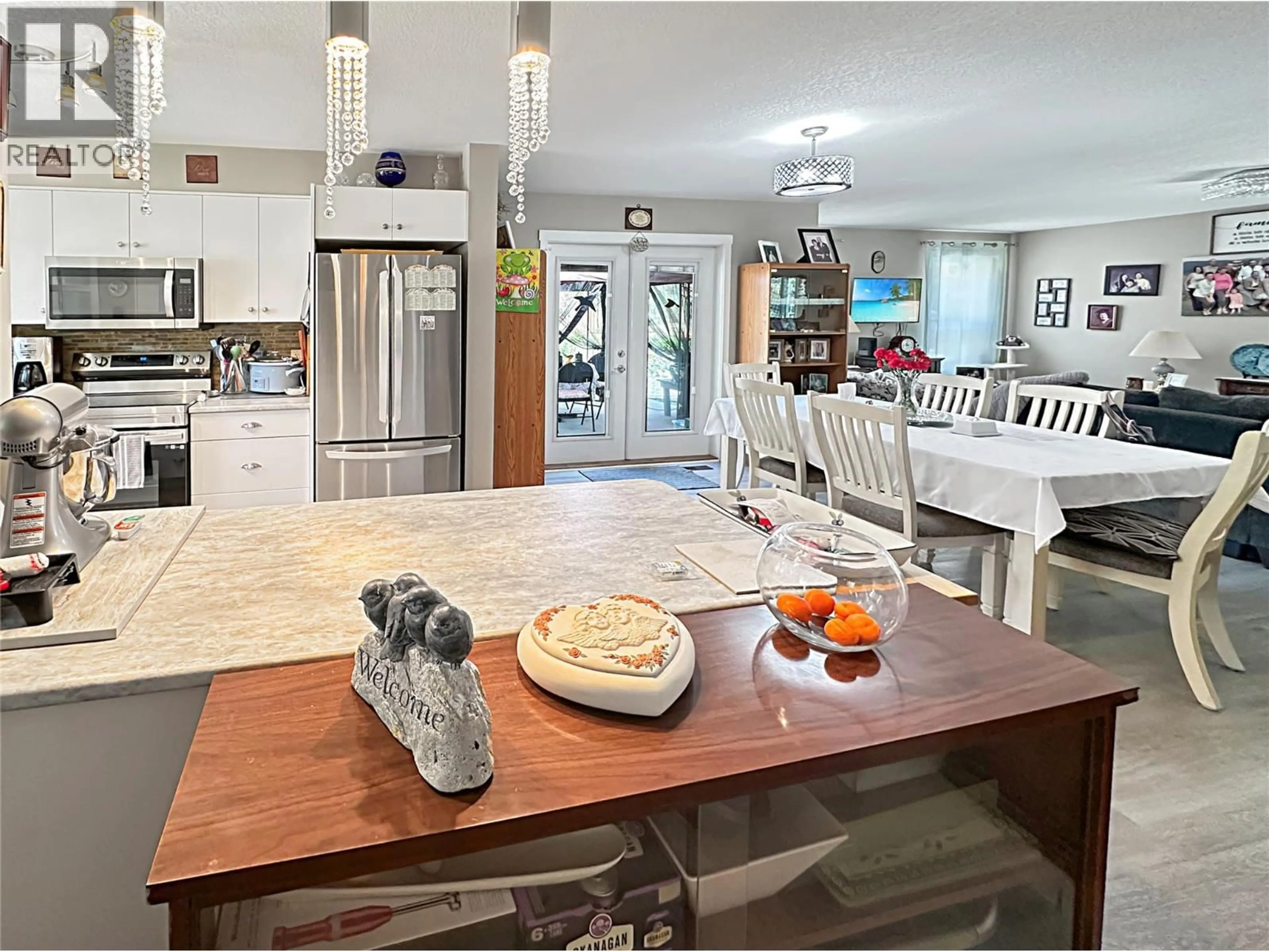 Open concept kitchen, ceramic/tile floor for 175 DOLLIE STREET, Princeton British Columbia V0X1W0