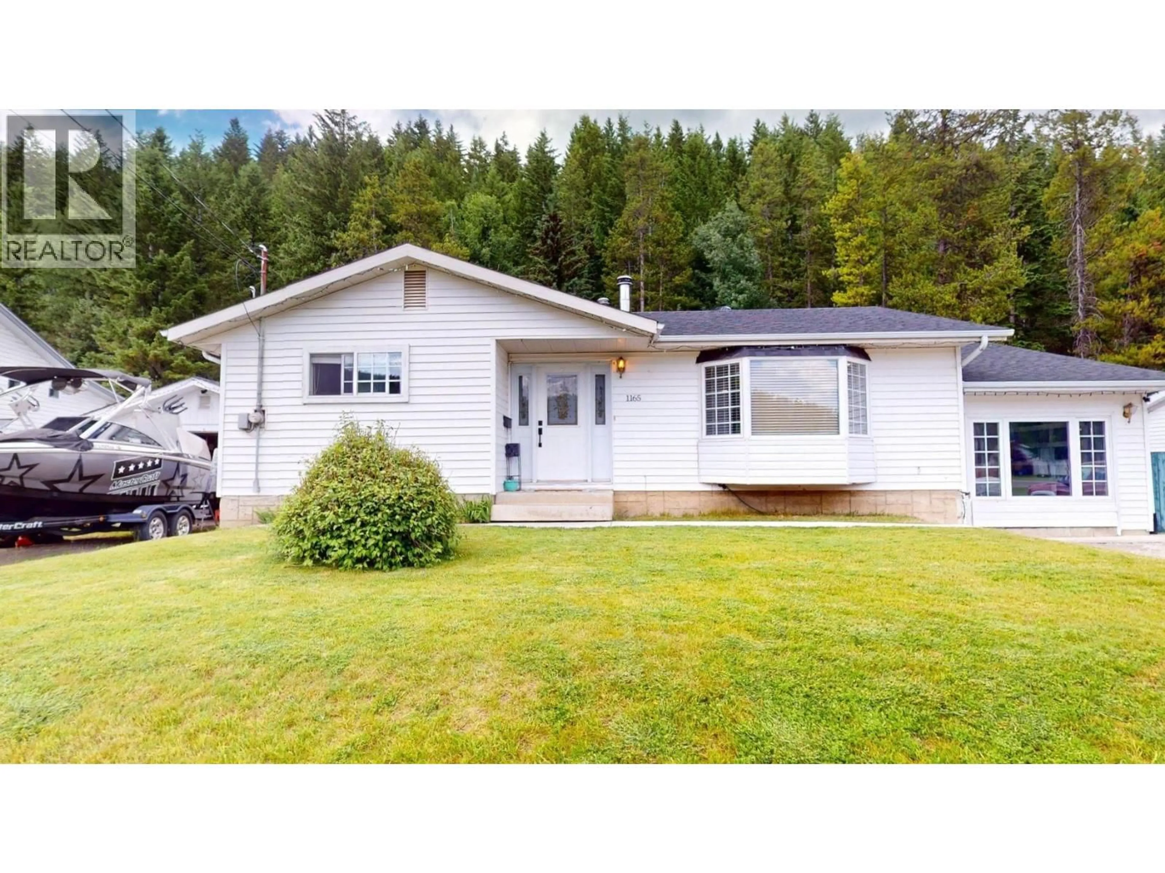 Home with vinyl exterior material, unknown for 1165 NASHTON CRESCENT, Elkford British Columbia V0B1H0