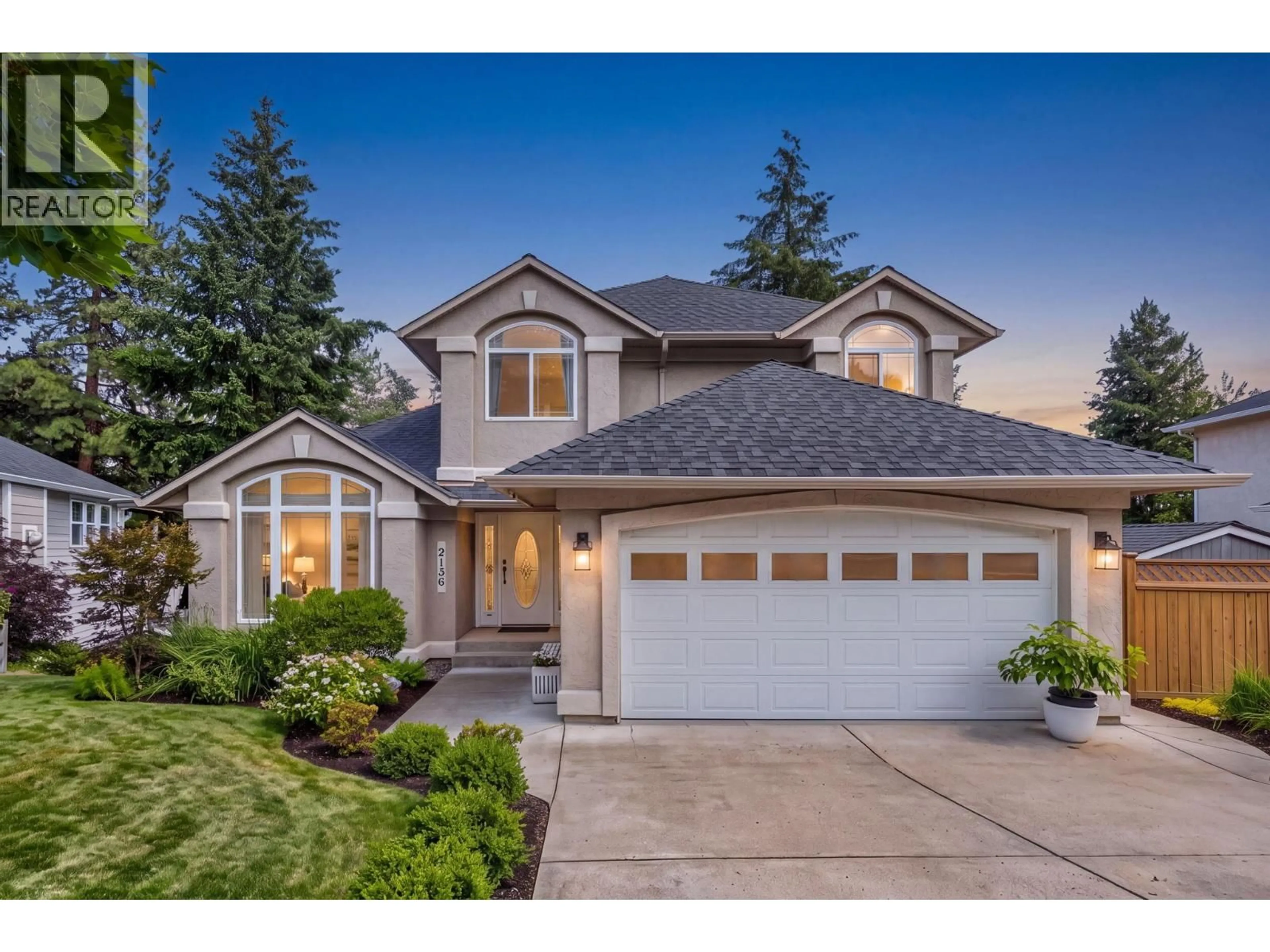 Home with vinyl exterior material, street for 2156 SHANNON WOODS WAY, West Kelowna British Columbia V4T2R5