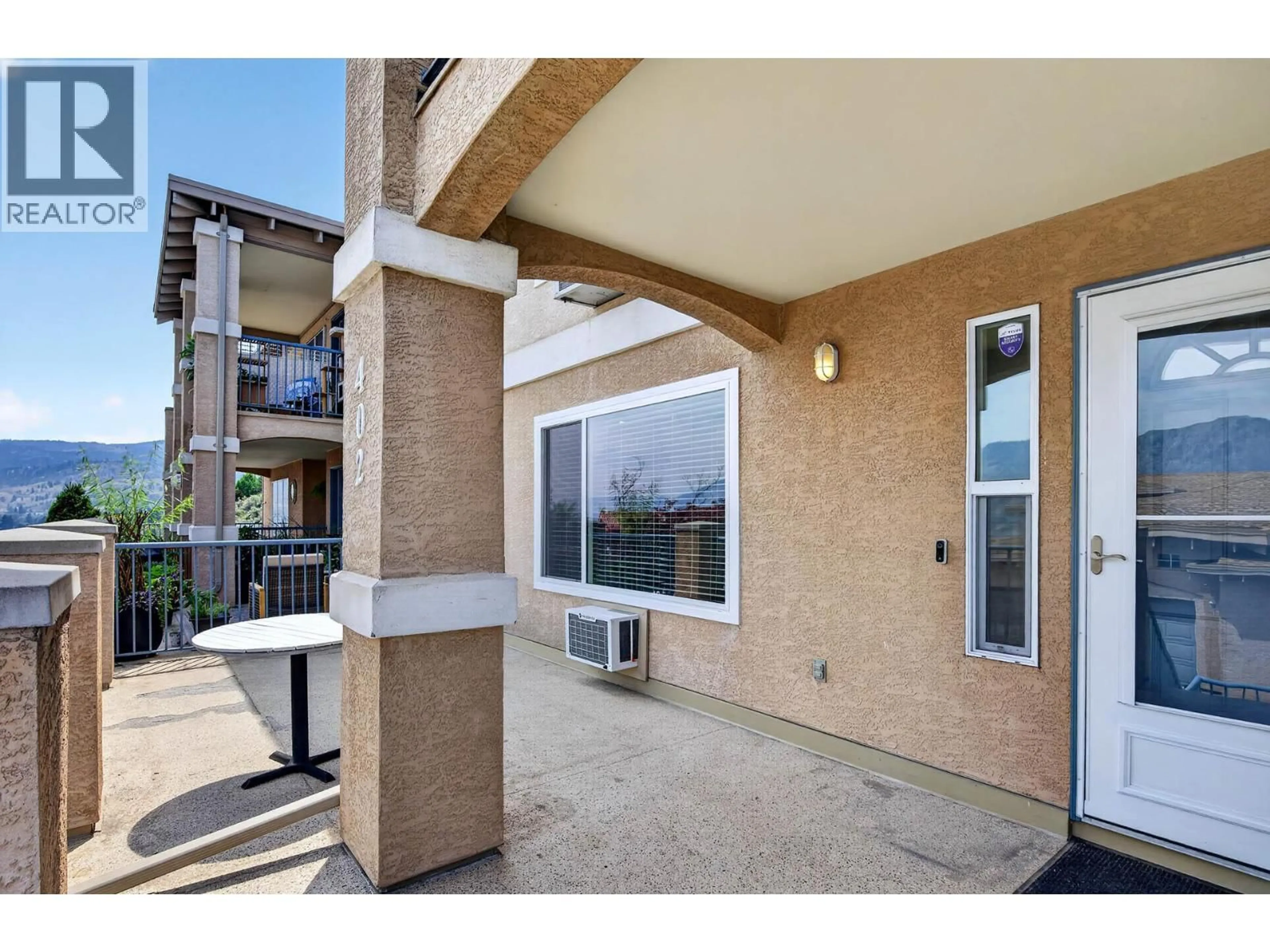Patio, unknown for 402 - 875 SAHALI TERRACE, Kamloops British Columbia V2C6W9