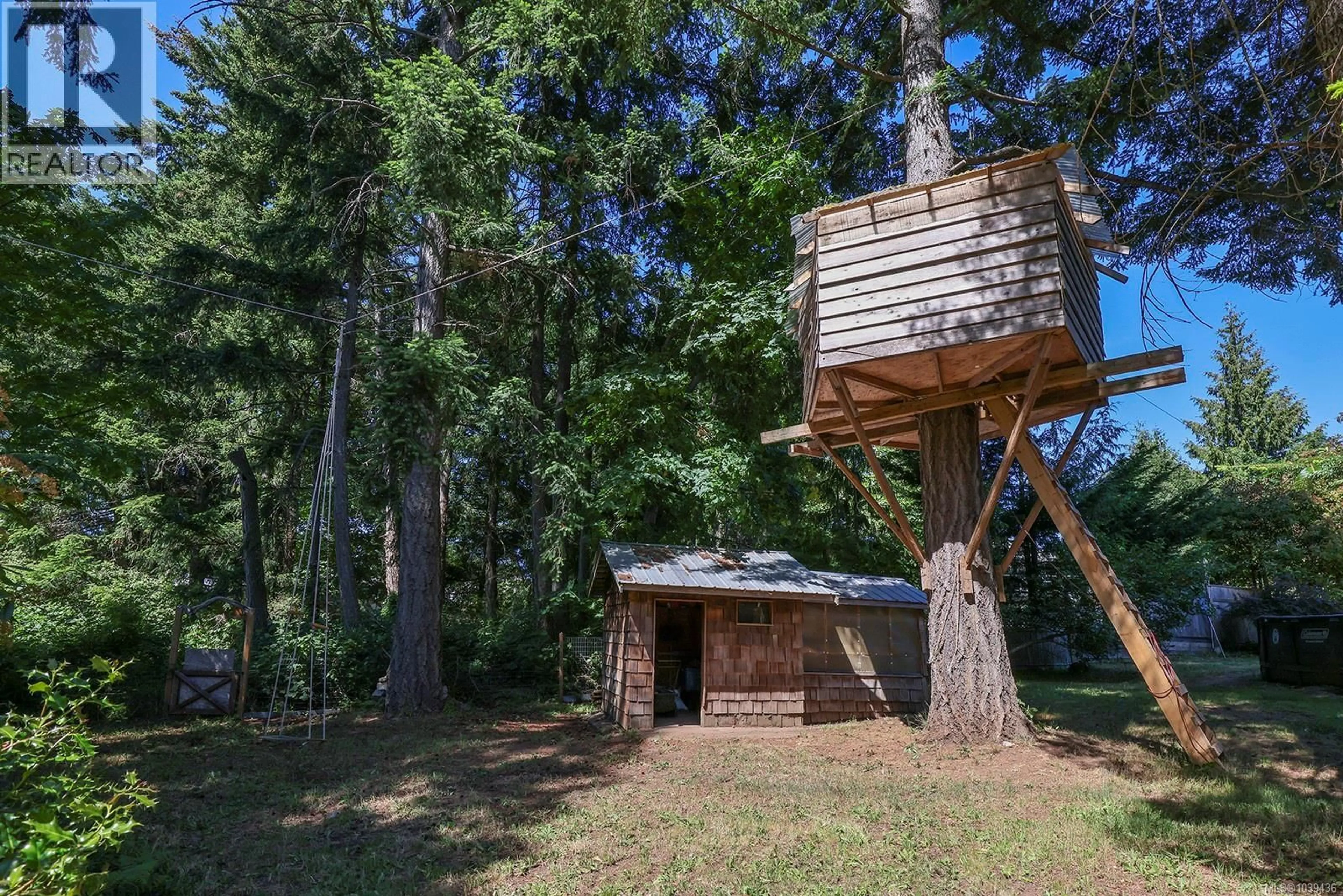 Unknown for 611 CRESTVIEW DRIVE, Comox British Columbia V9M3E6