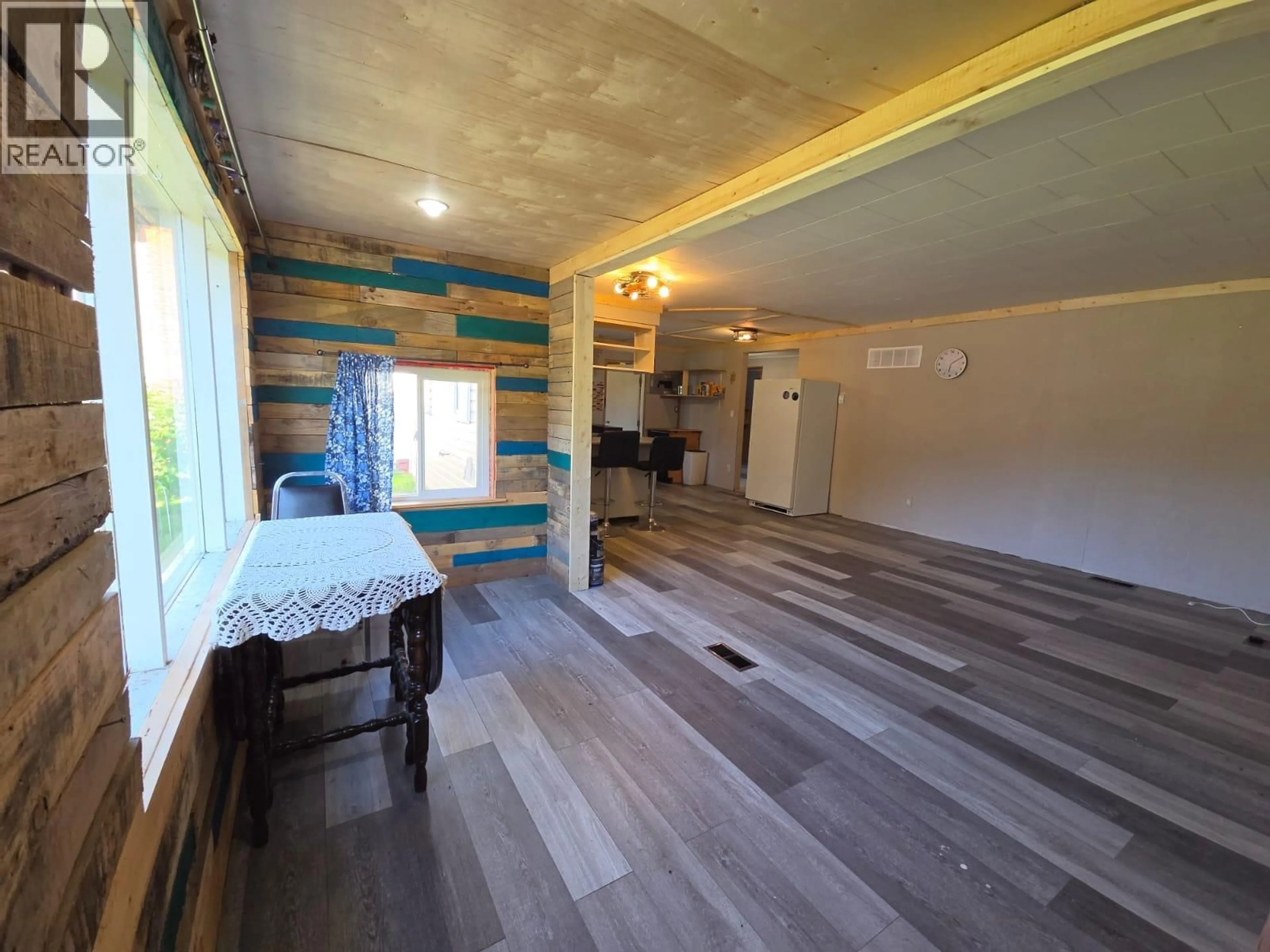A pic of a room for 5208 47 AVENUE NORTHWEST, Chetwynd British Columbia V0C1J0