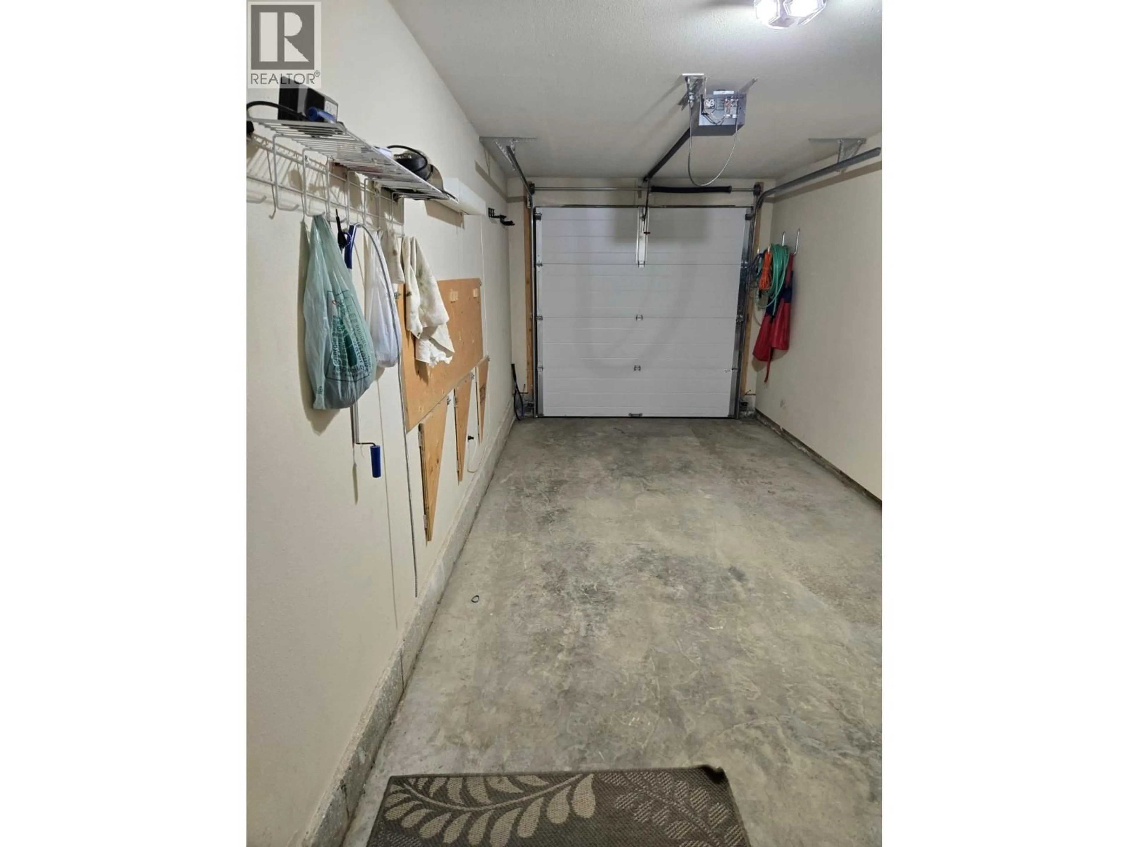 Unknown for 27 - 2075 SUMMIT DRIVE, Panorama British Columbia V0A1T0